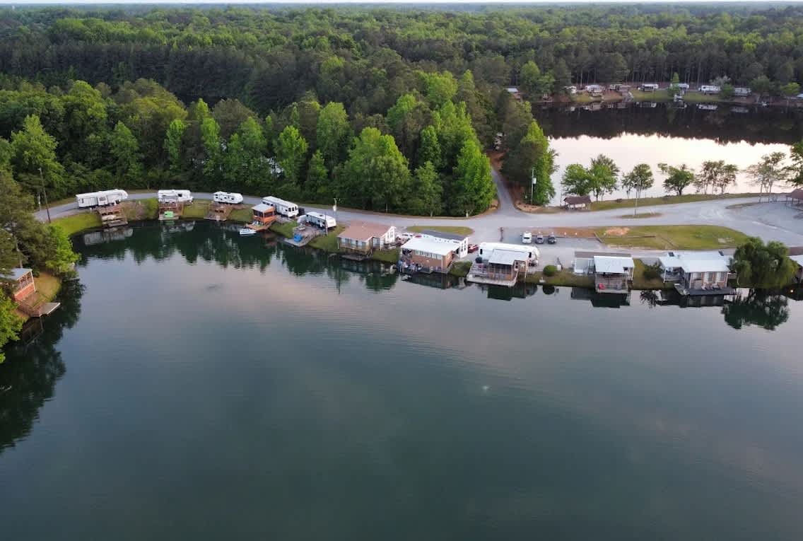 Davis Lakes & Campgrounds