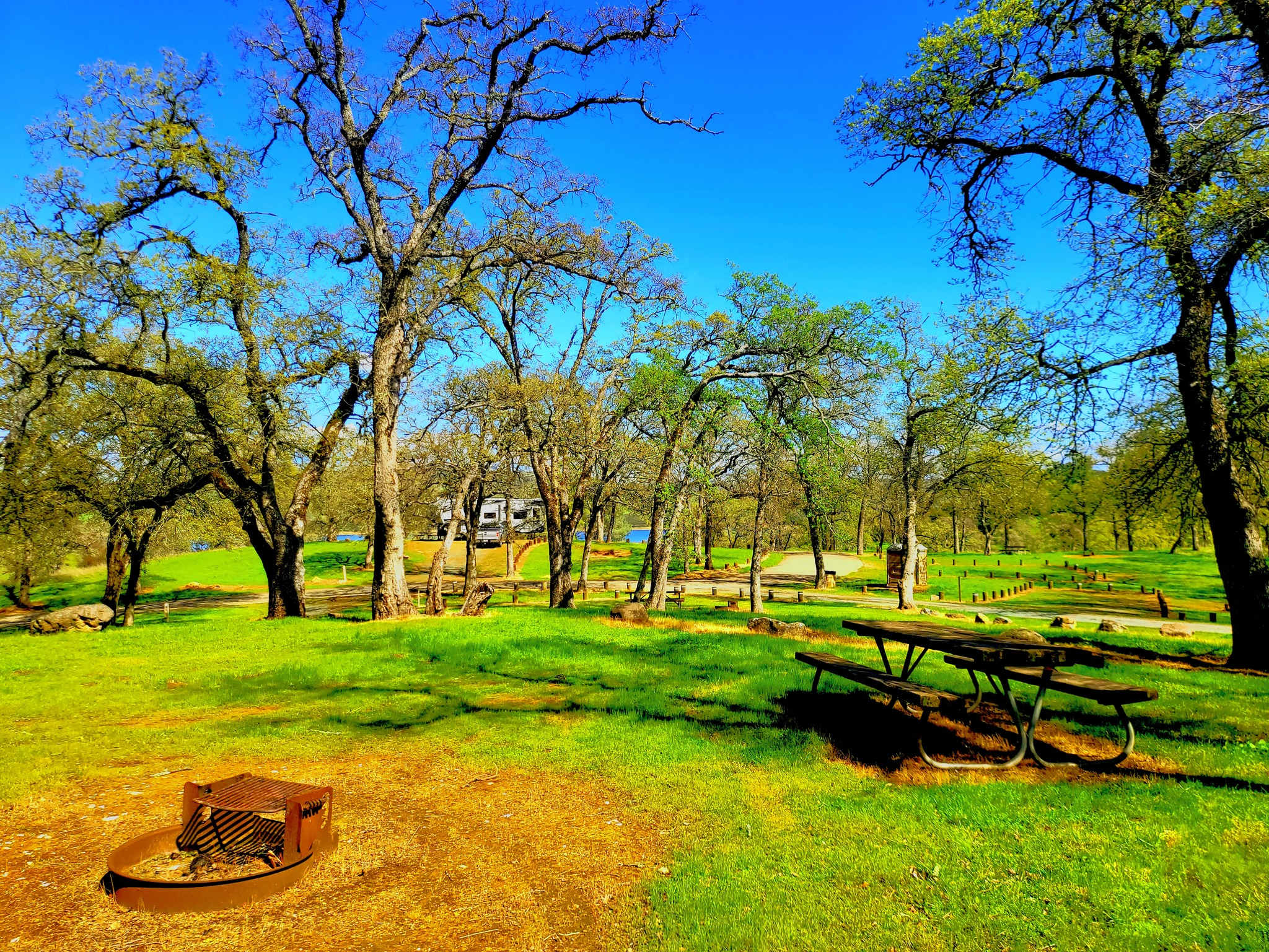 Pardee Lake Recreation