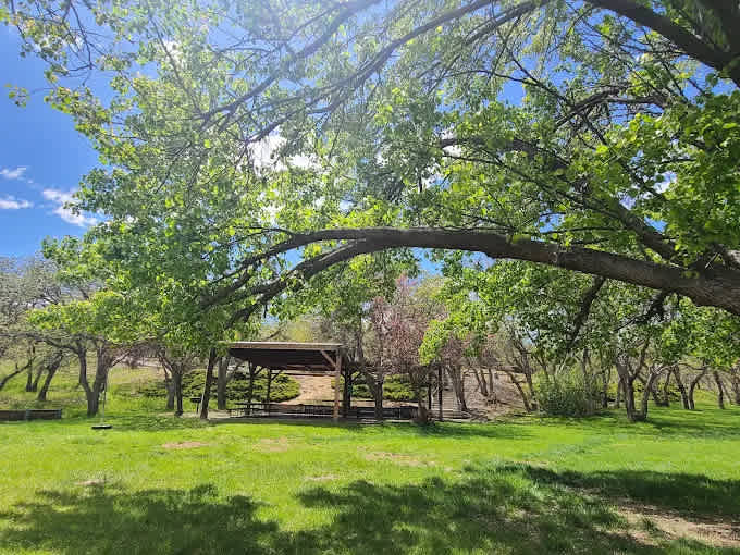 Emigrant Lake County Campground