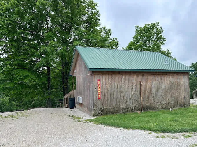 Mammoth Cave BaseCamp - Cabins and Glampground