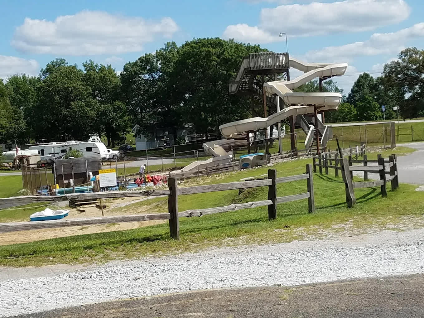 Lake Holiday