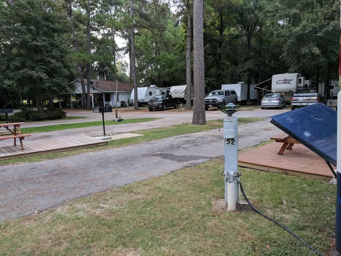 Lone Star Lakes RV Park