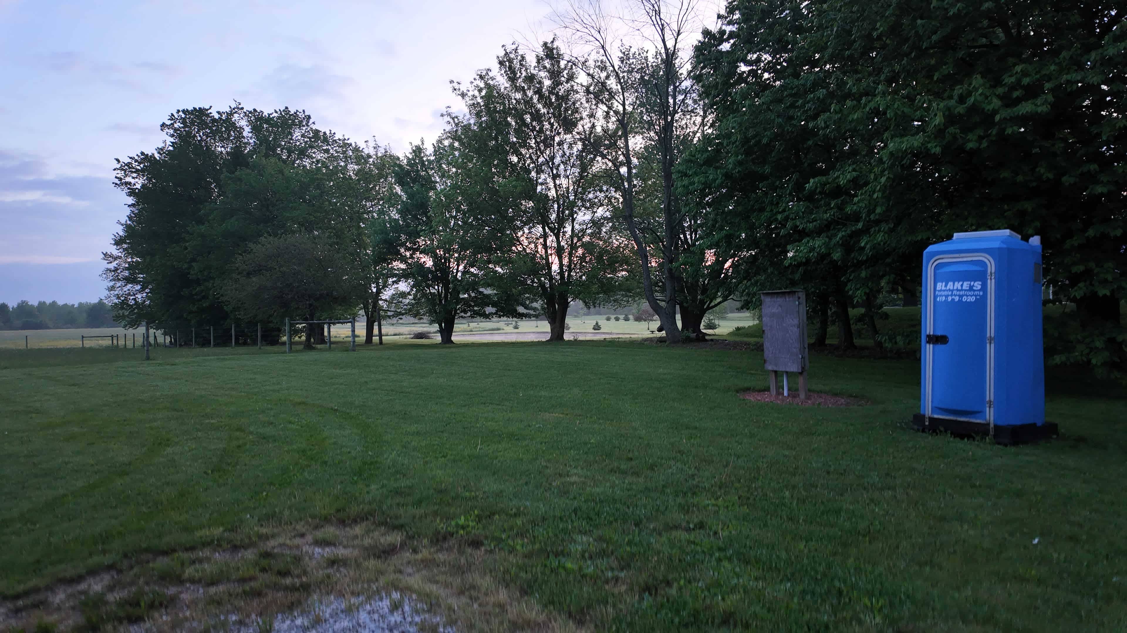 Serene Pasture Getaway