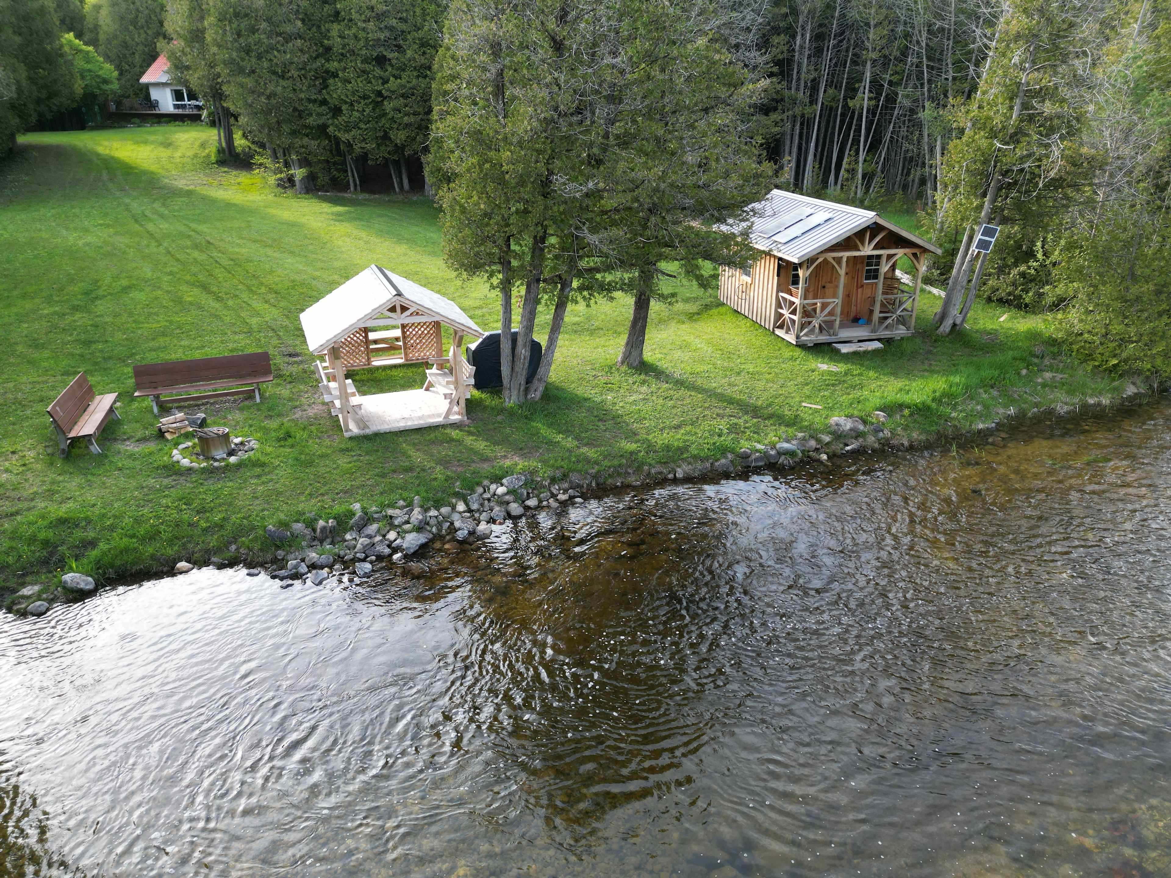 White Pines Cabin Retreat
