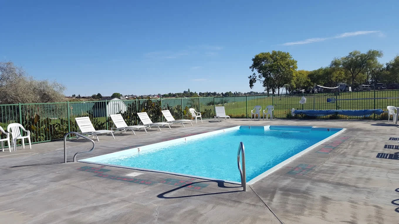 Pier 4 RV Resort