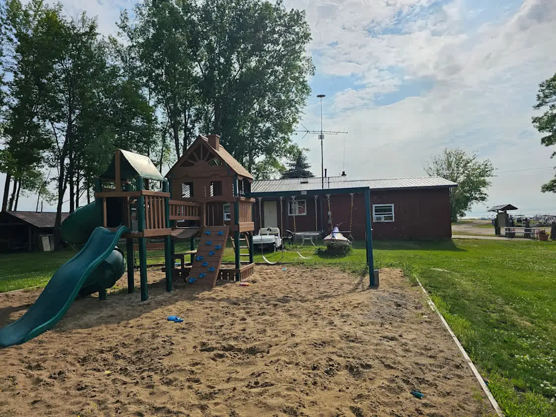 Pt Au Gres Marina and Campground
