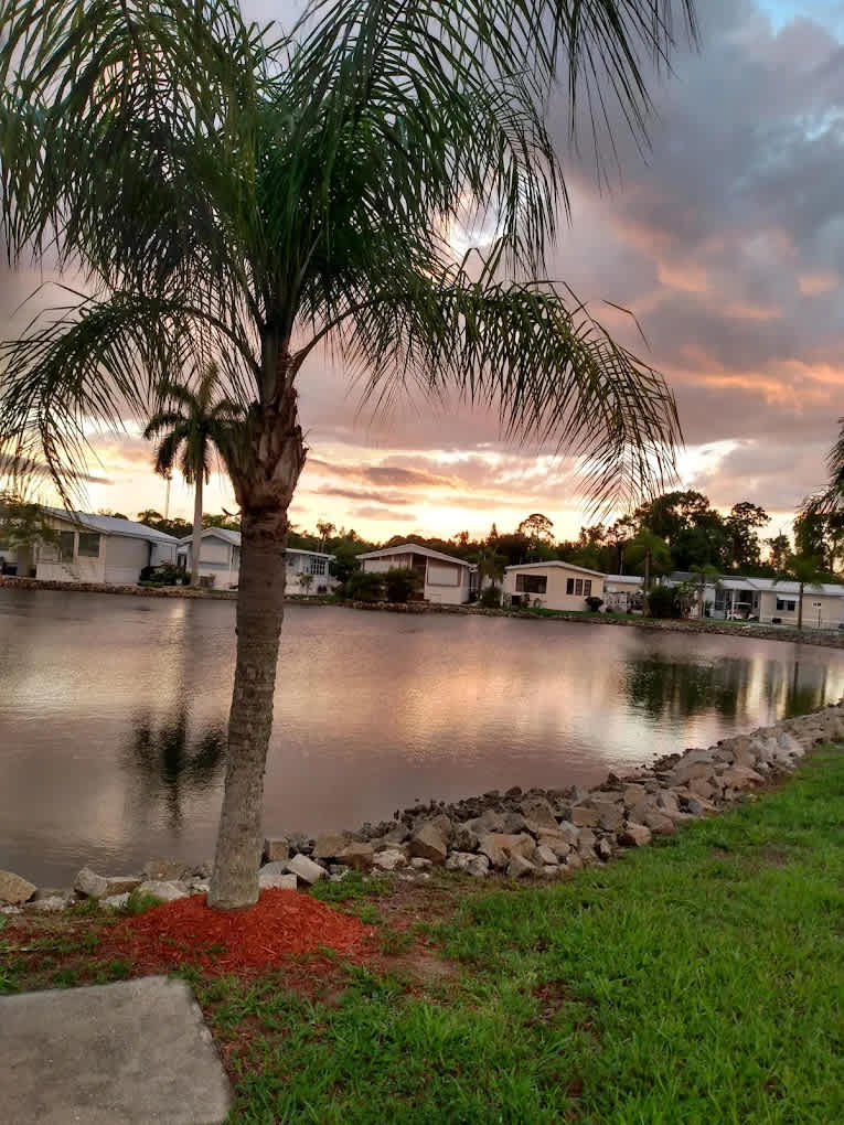 Cypress Bend RV Resort
