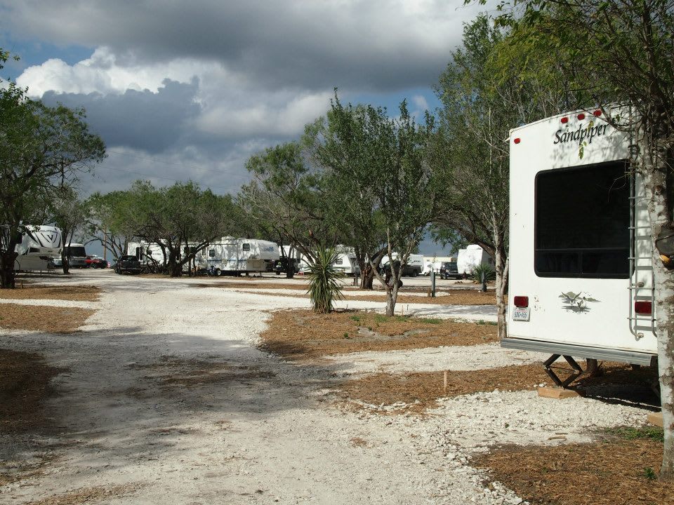 Reba's Rock and Rose RV Park
