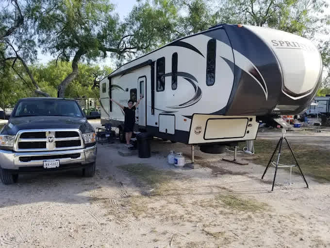 Mustang Hollow Campground