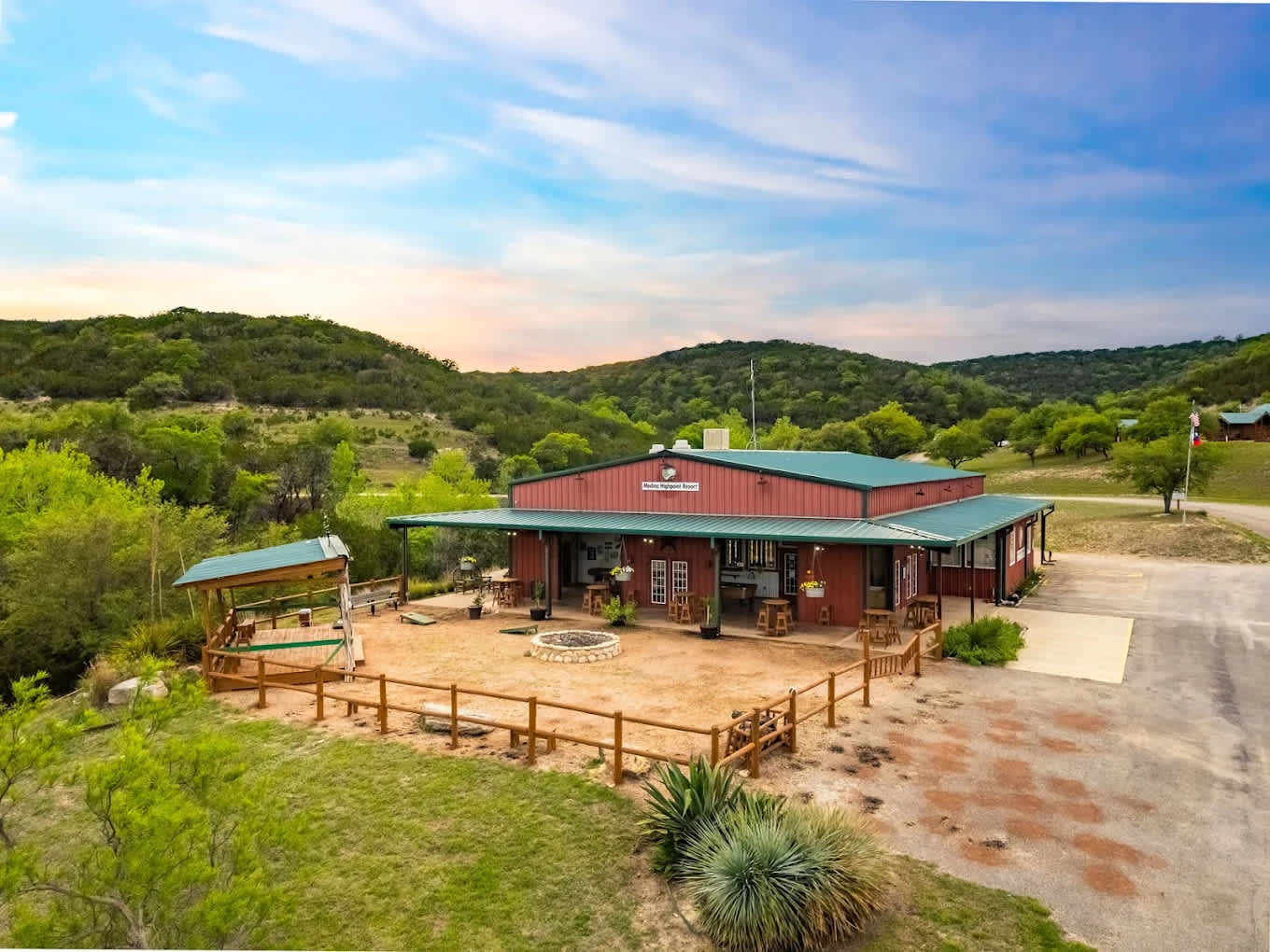 Medina Highpoint Resort