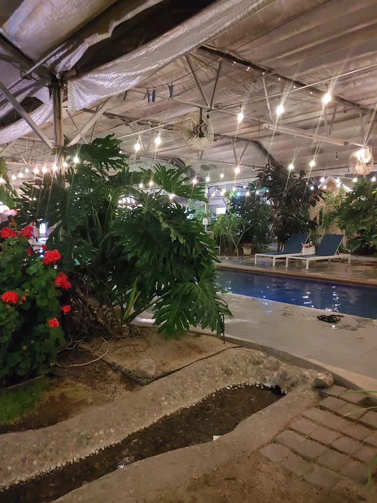 Sand Dunes Swimming Pool & RV Park