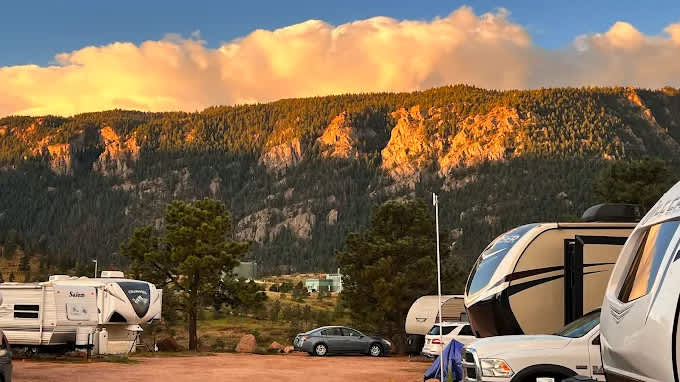 Rocky Top Motel and Campground