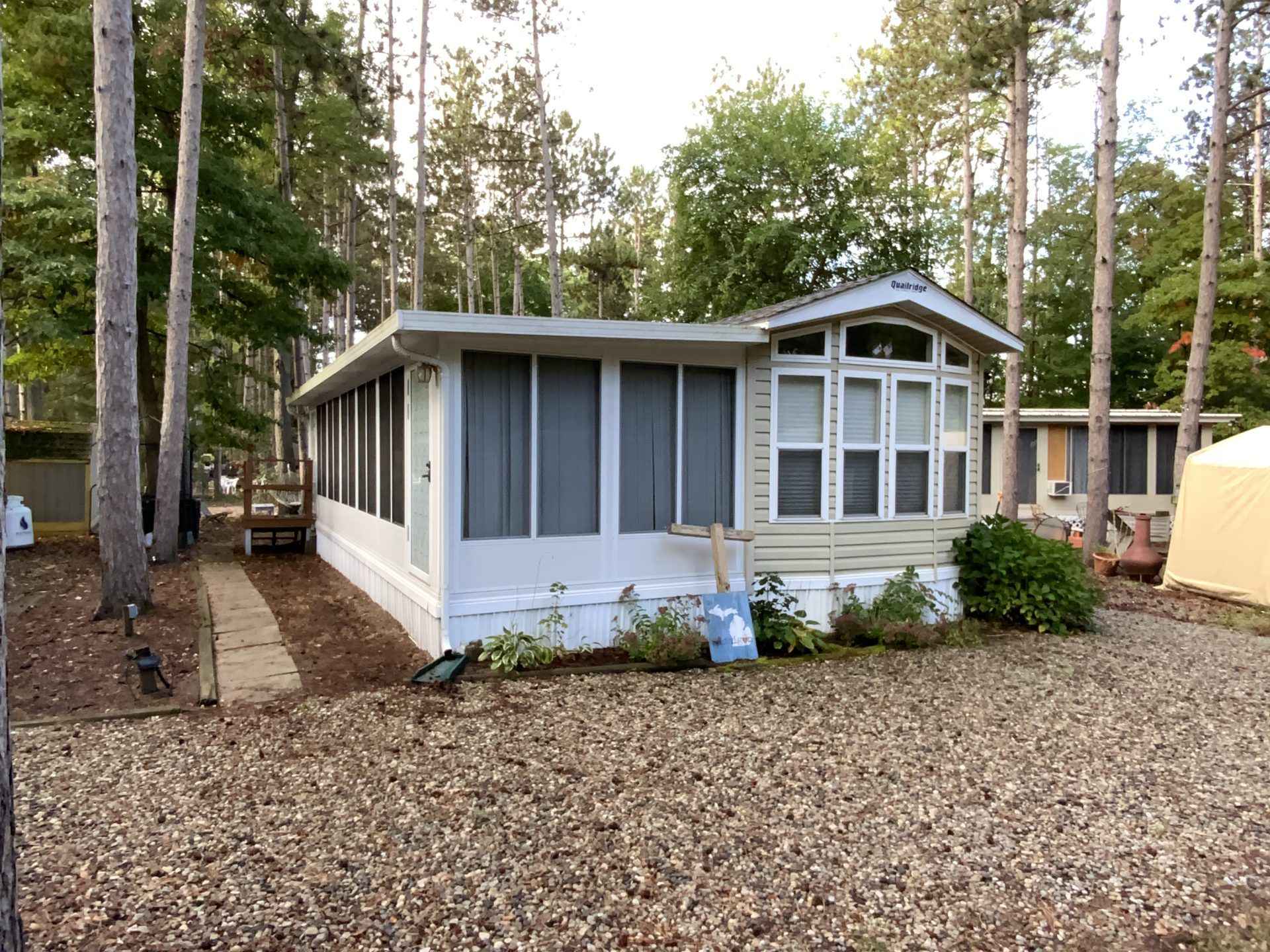 Sandy Pines Recreation Community RV Resort & Campground