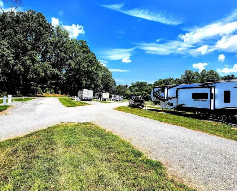 Salem Breeze RV Park