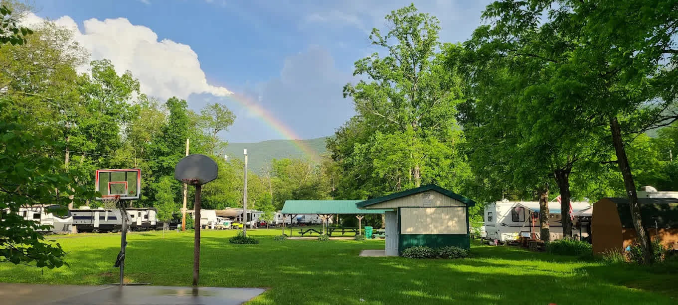 Sunsational Family Campground