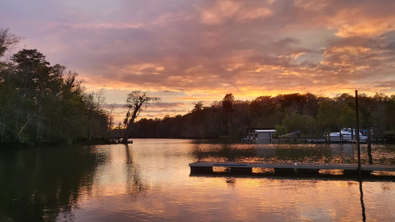 River Delta Marina and Campground