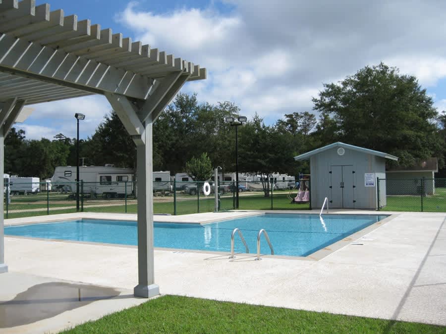 River Delta Marina and Campground