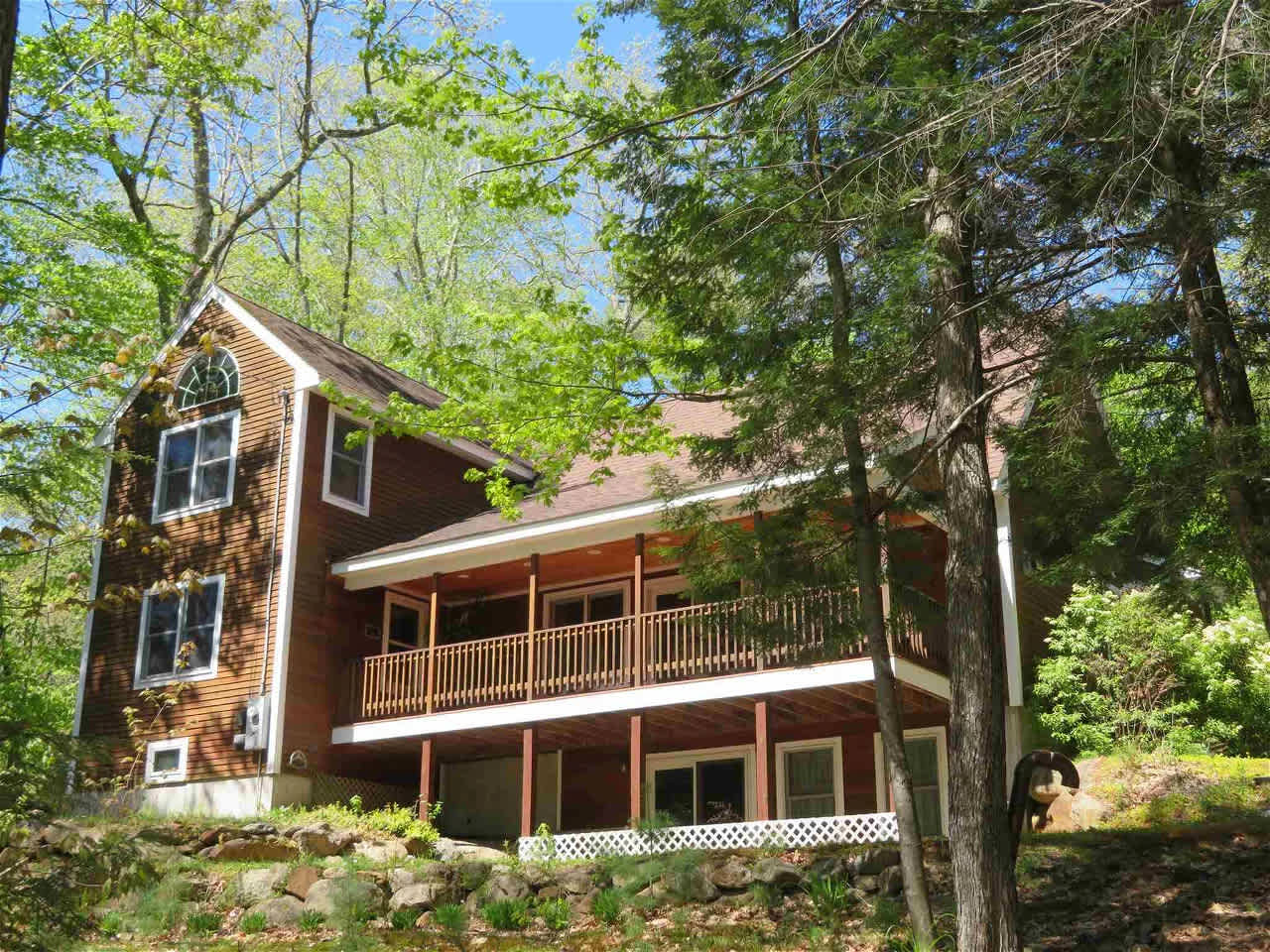 Laughing Bear Cottages - Squam Lake