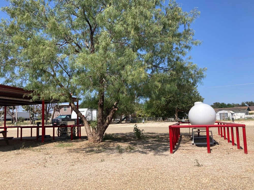 Happy Trails RV Park