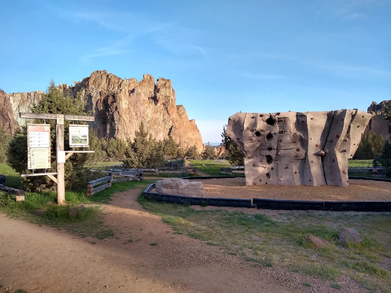 Smith Rock Bivouac Area