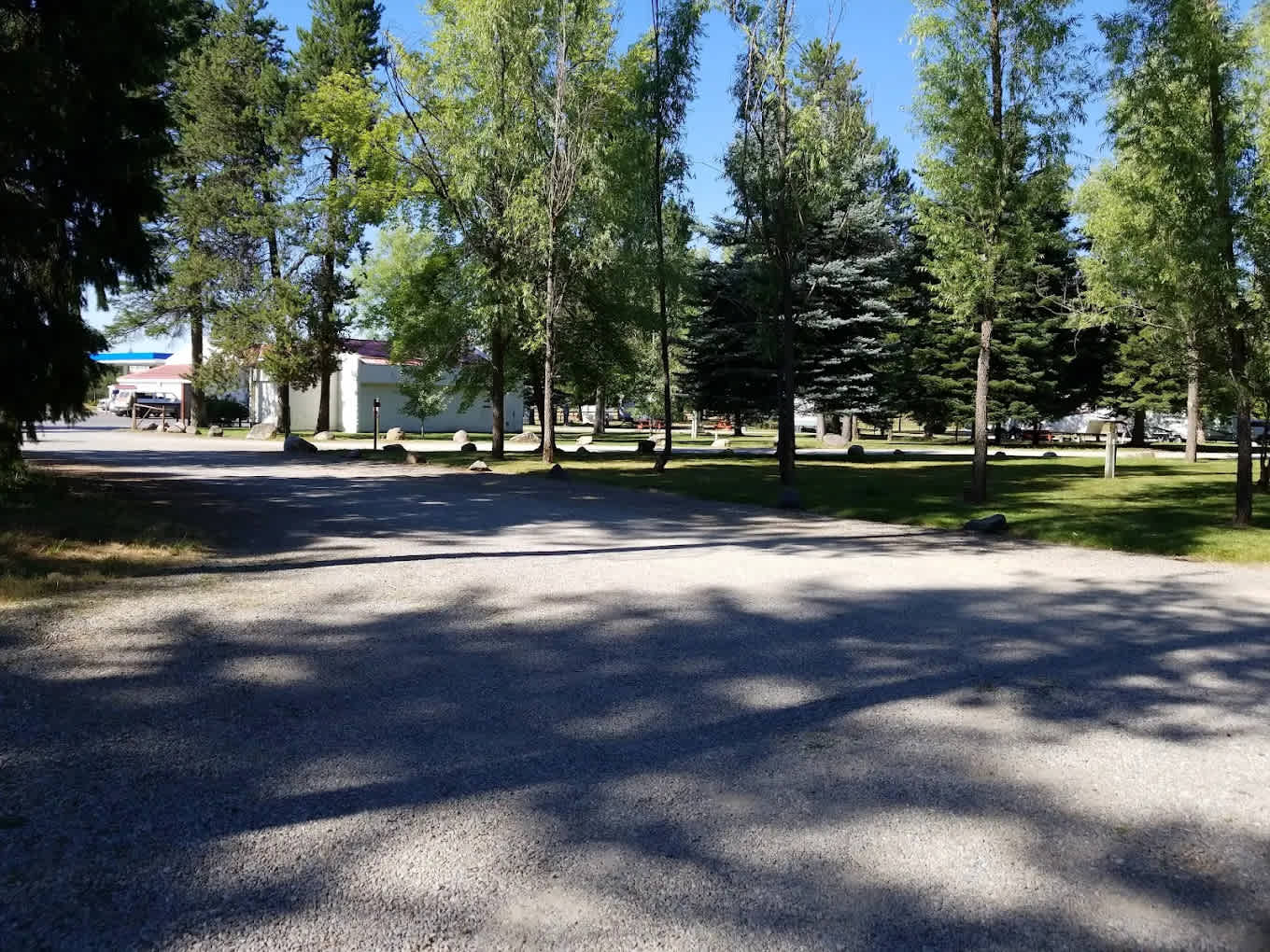Alpine Country Store & RV Park