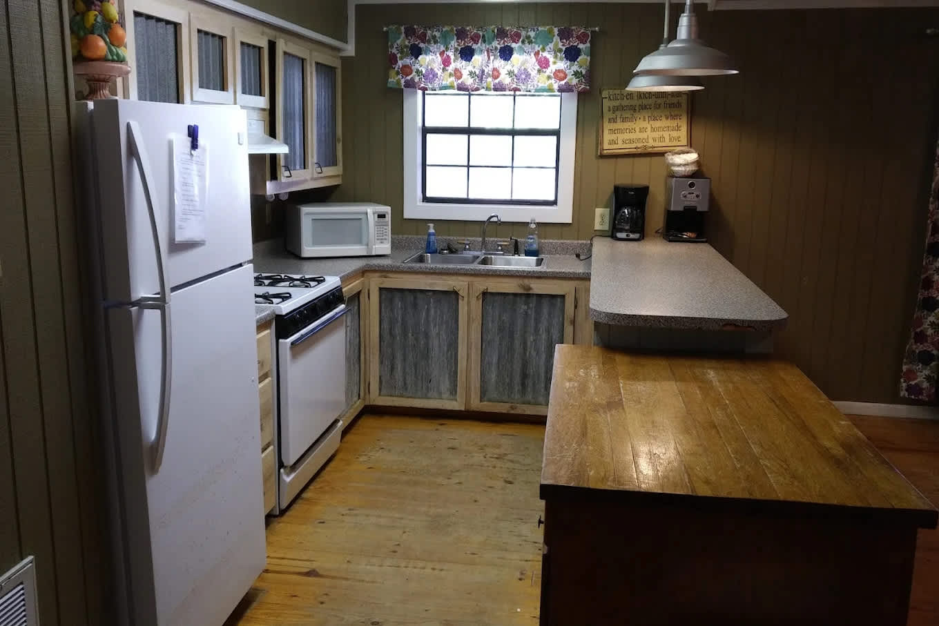Whispering Creek RV Park