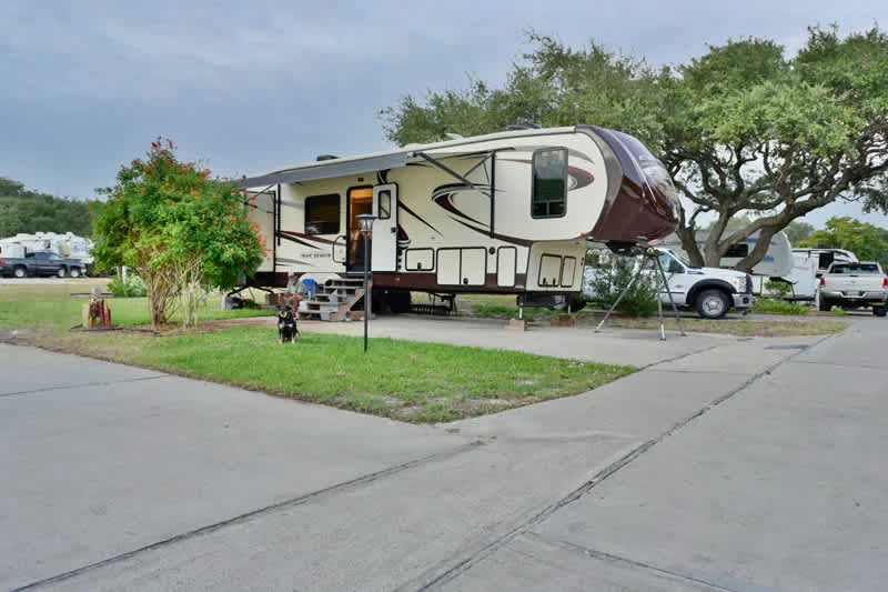 Wilderness Oaks RV Resort