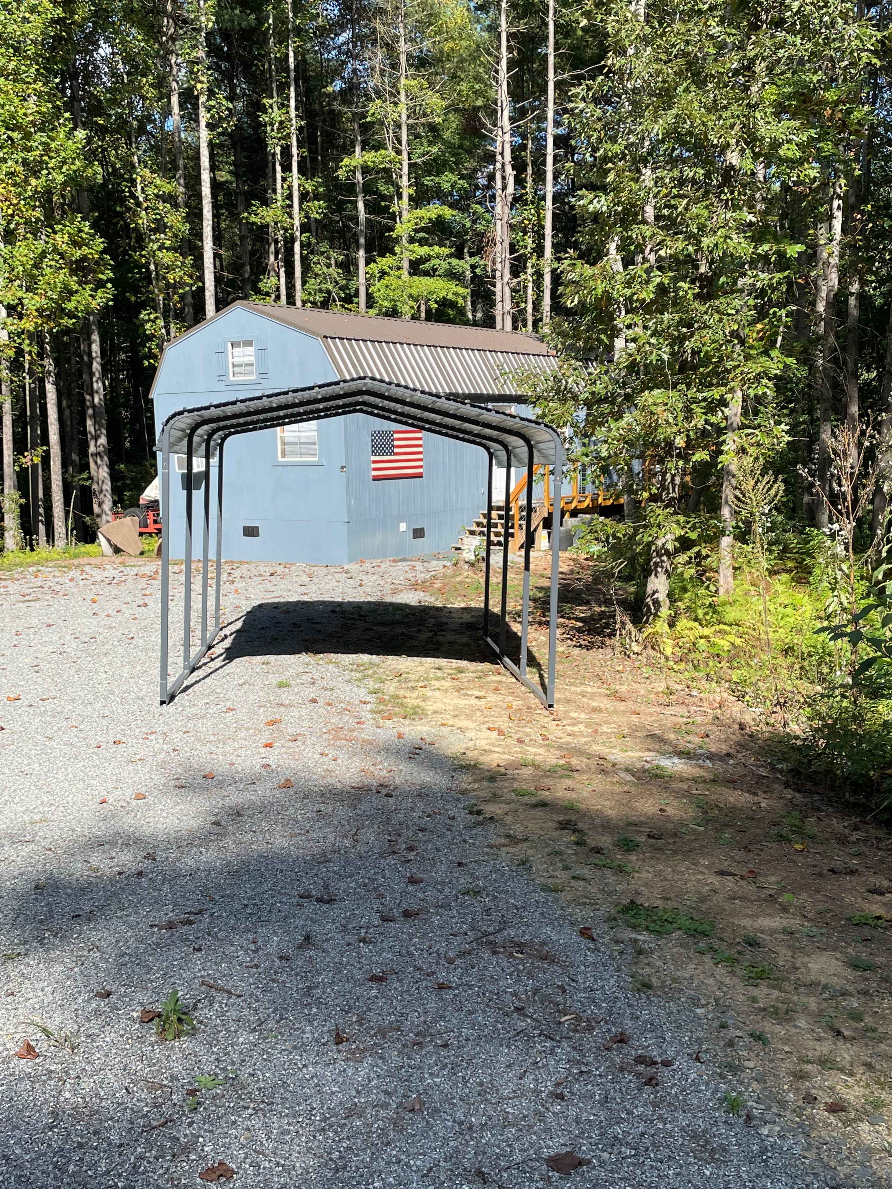 Claws cabins in Penrose