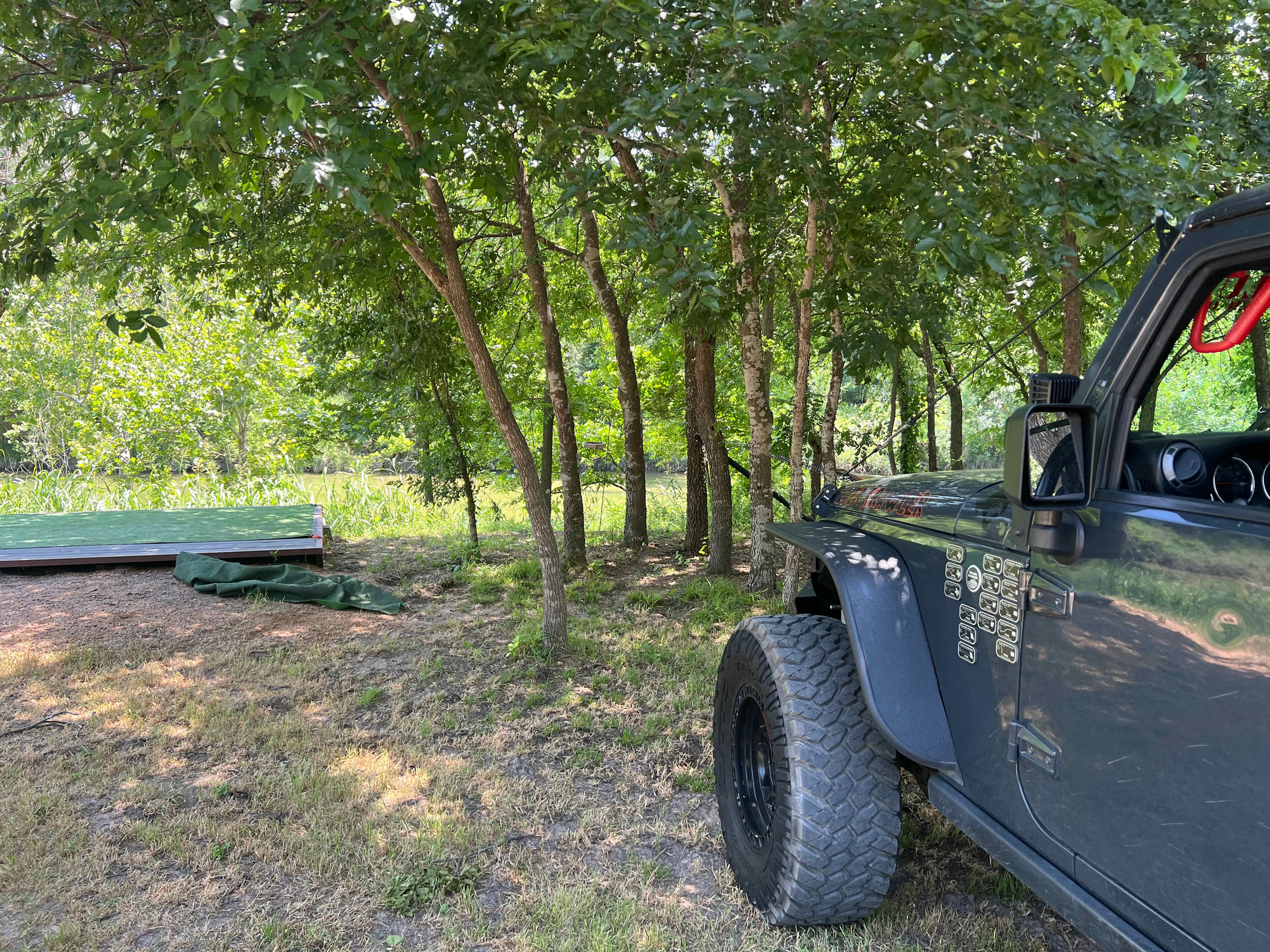 Pecans on the Paluxy - River Views