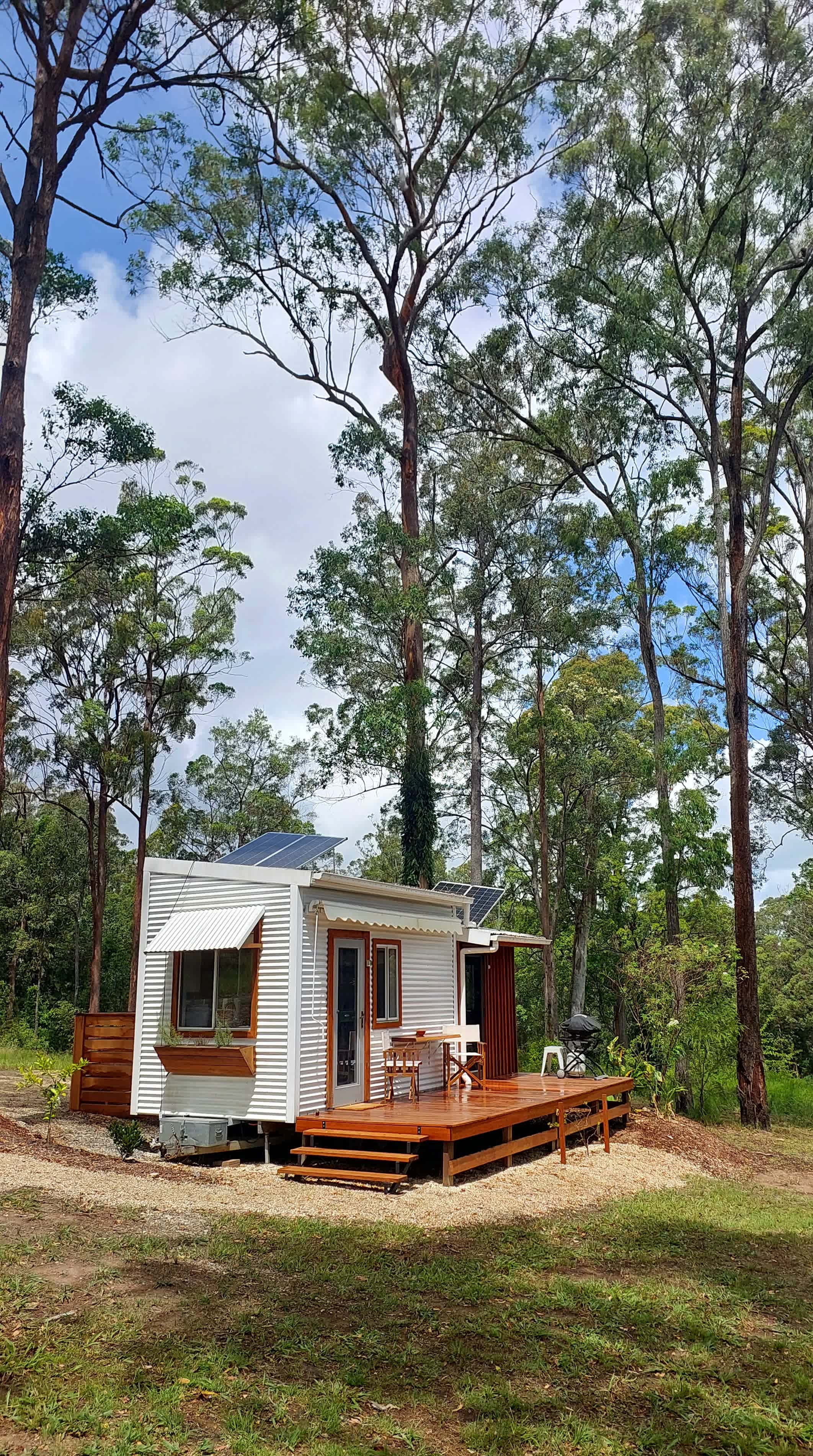 Cosy Tiny Home - In The Bush