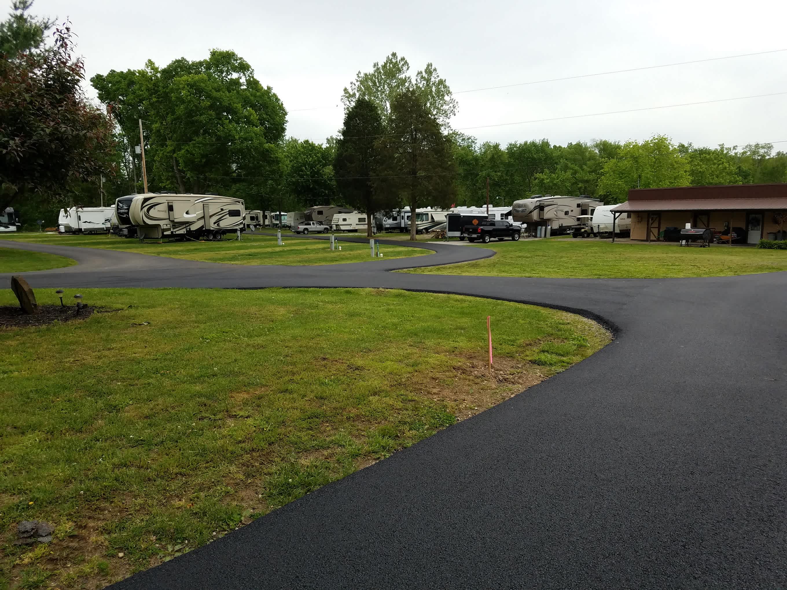 Lazy Village Campground & RV Park