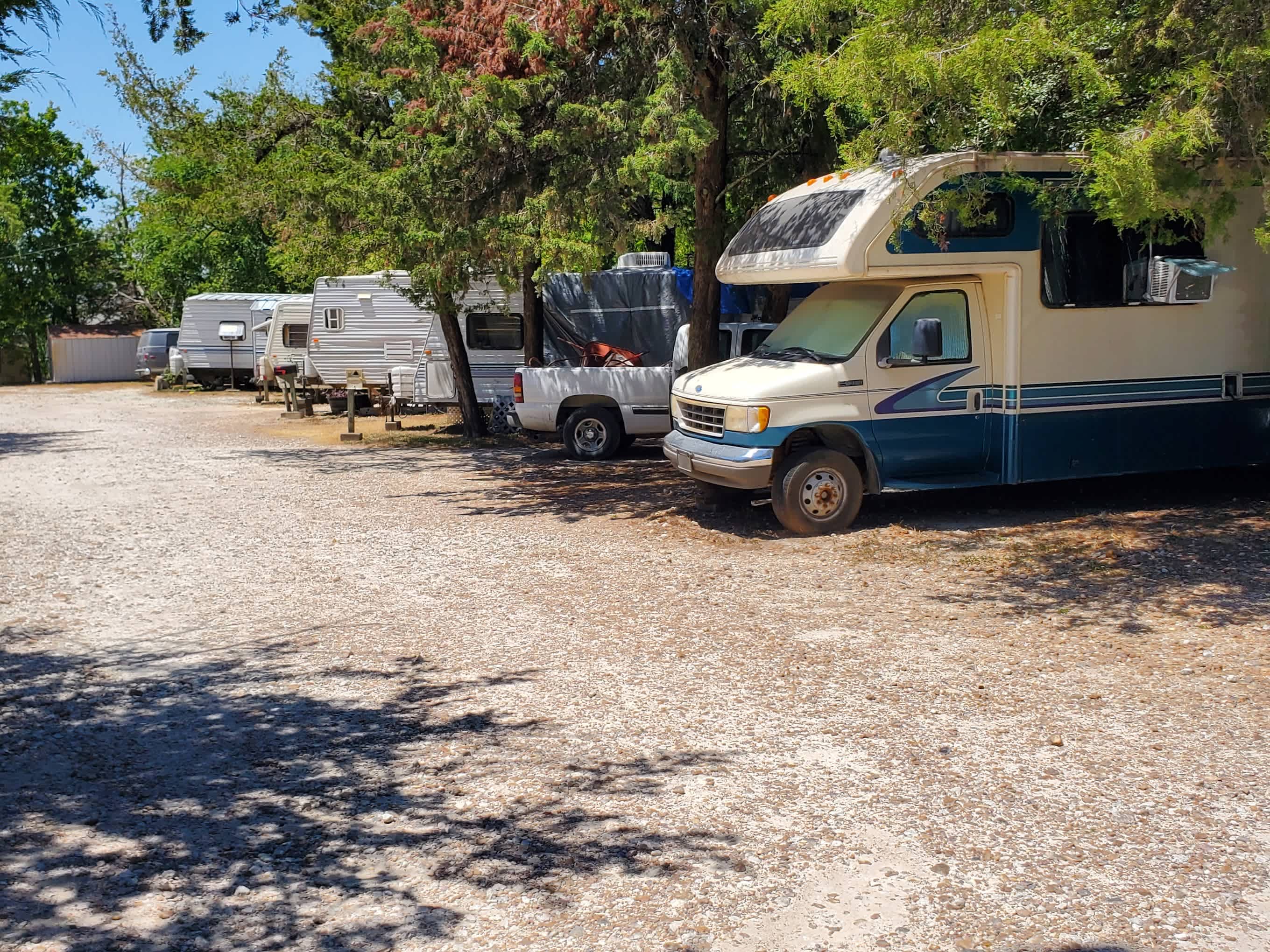 BCS Road-Runner RV Camp Ground