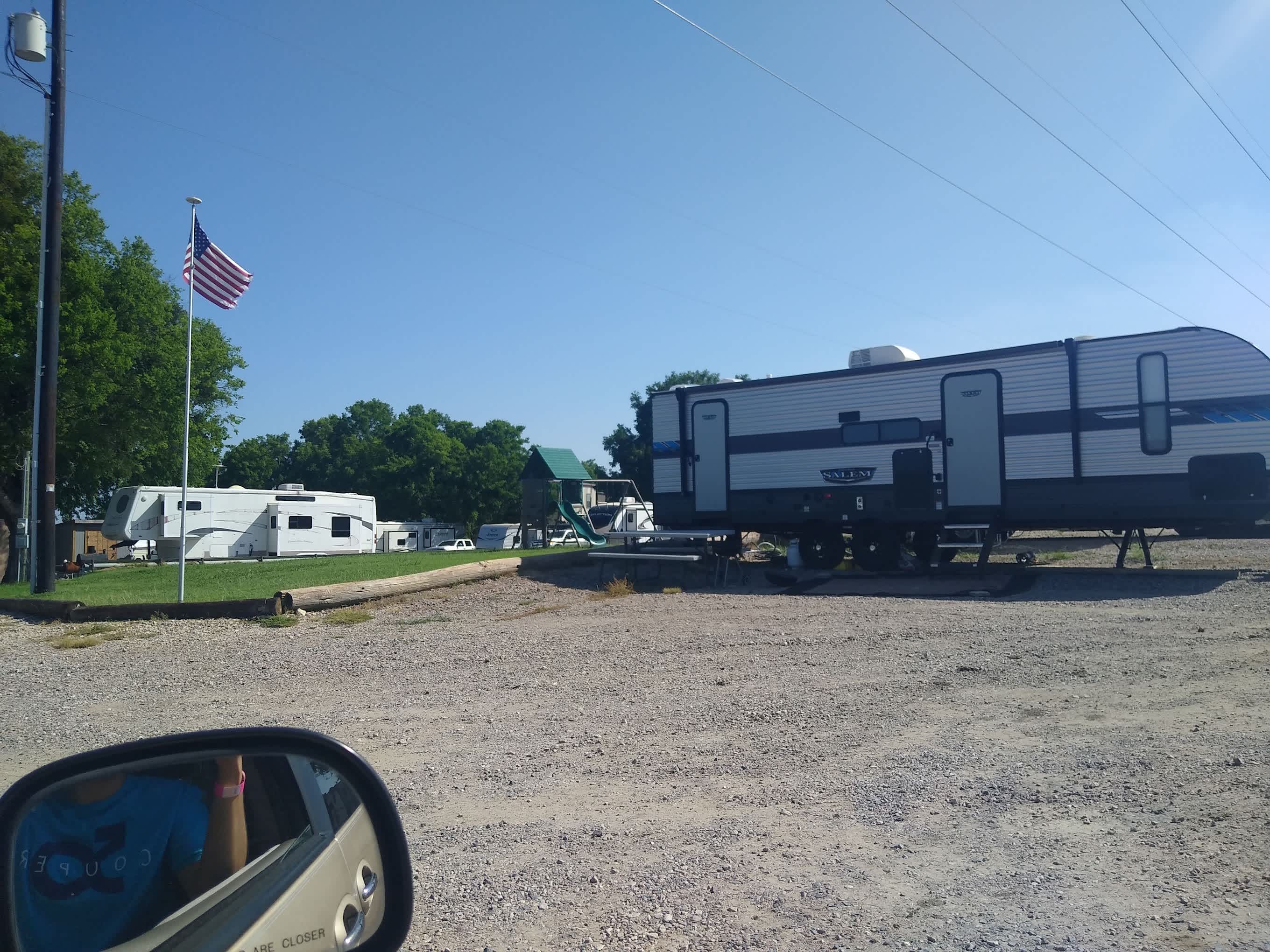 Sunset Cove Marina, RV Park and Grill