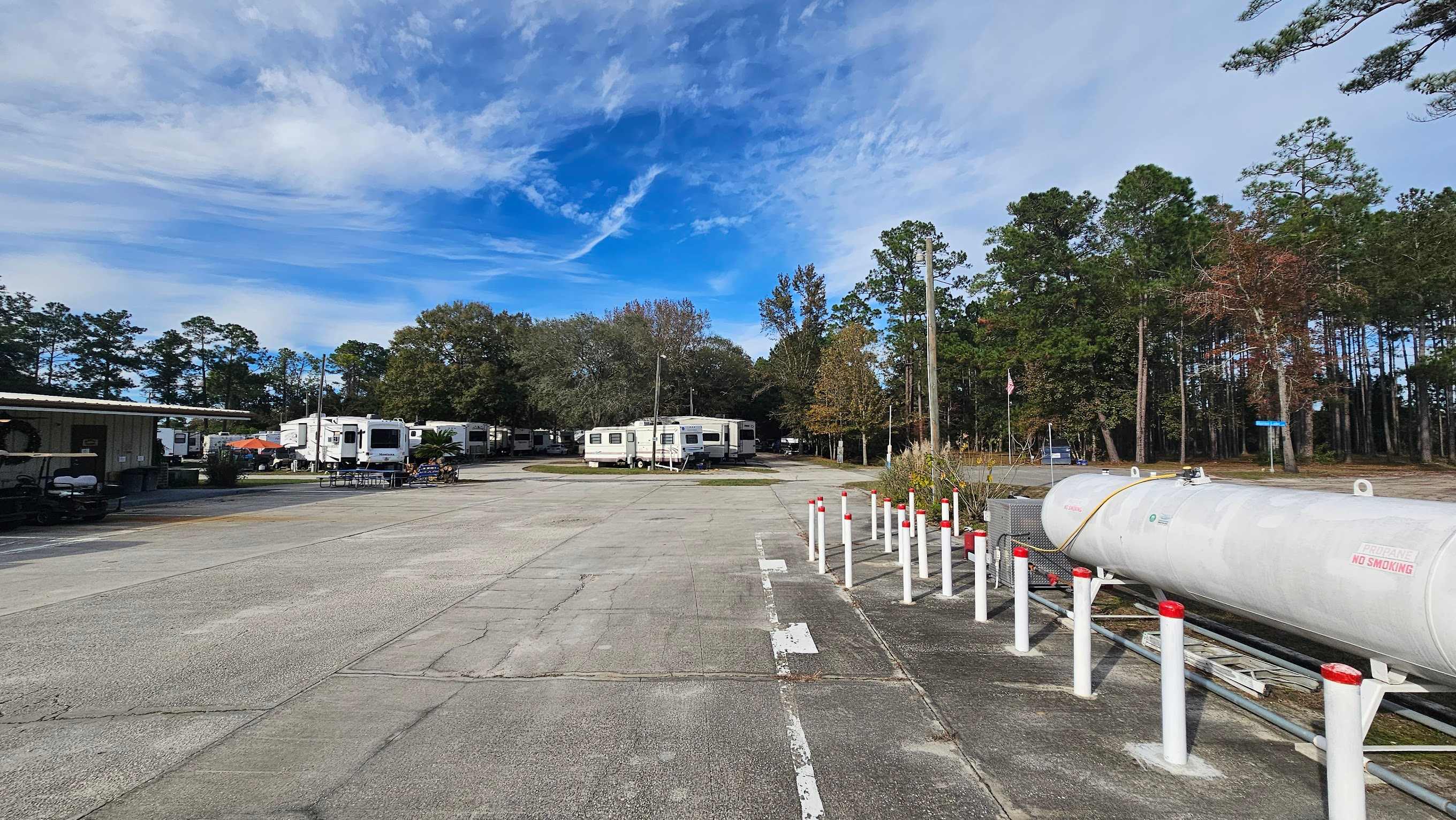 Horne Lake RV Resort