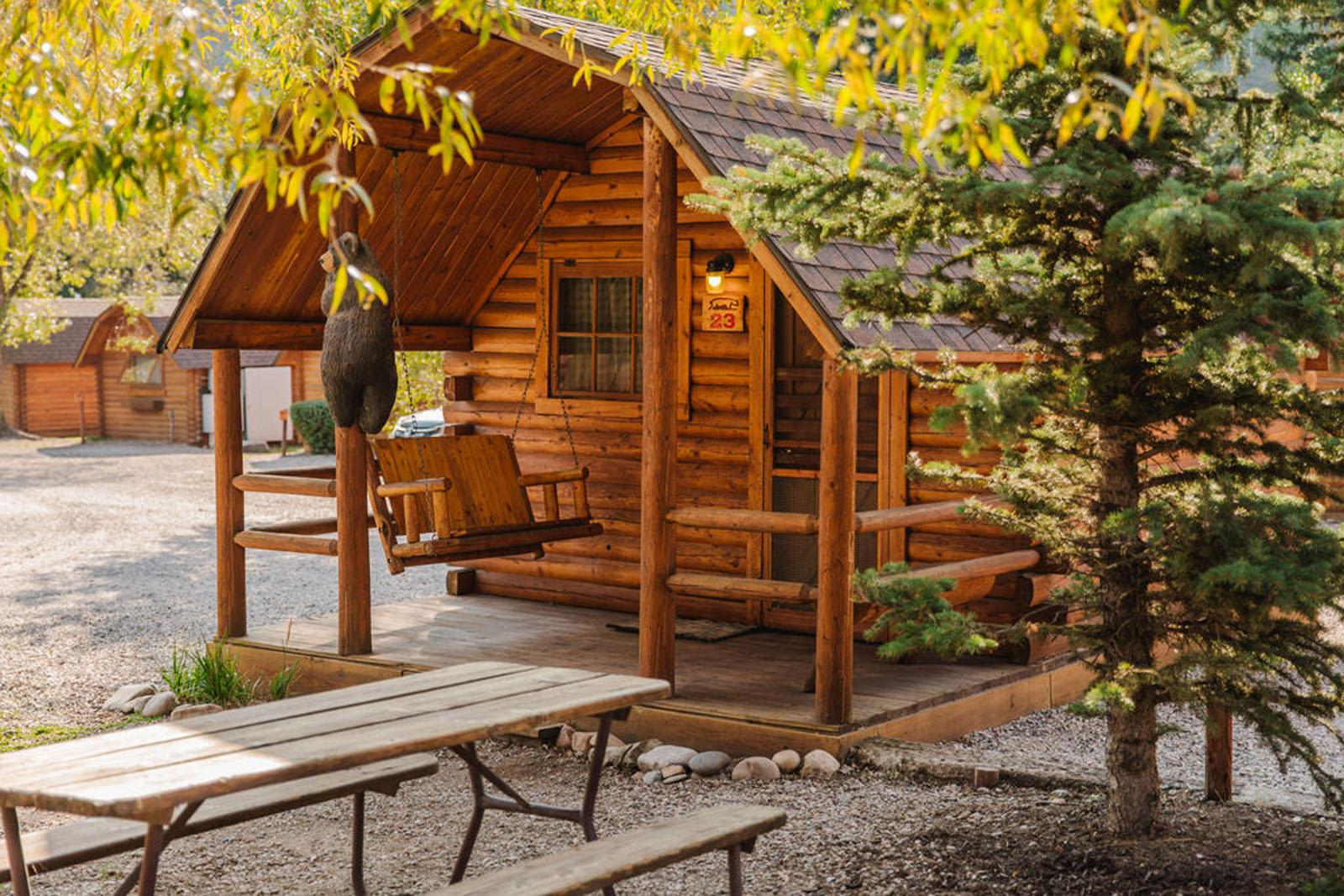 Snake River Cabins & RV Village