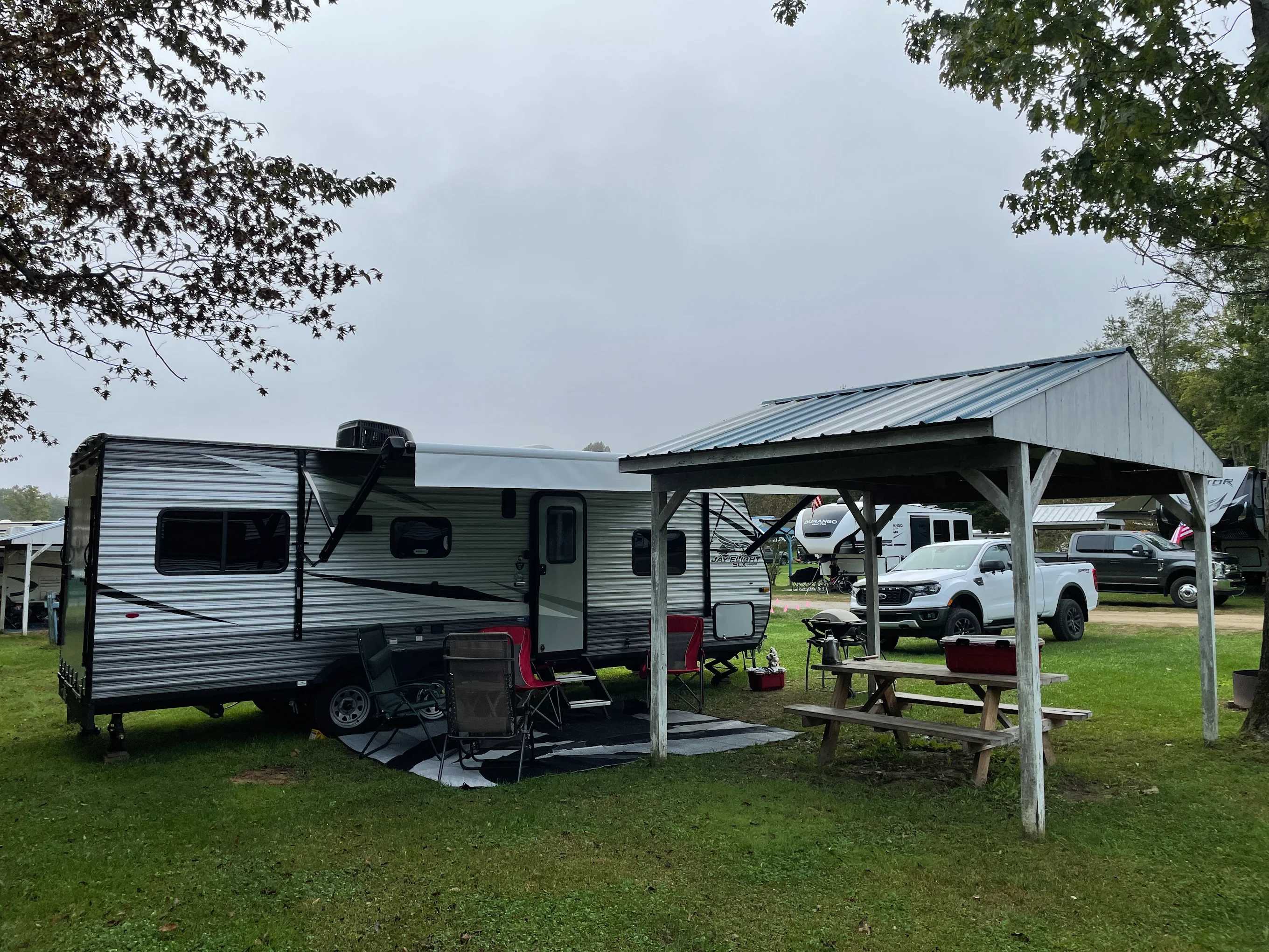 ELK CROSSING 555 - CAMPGROUND