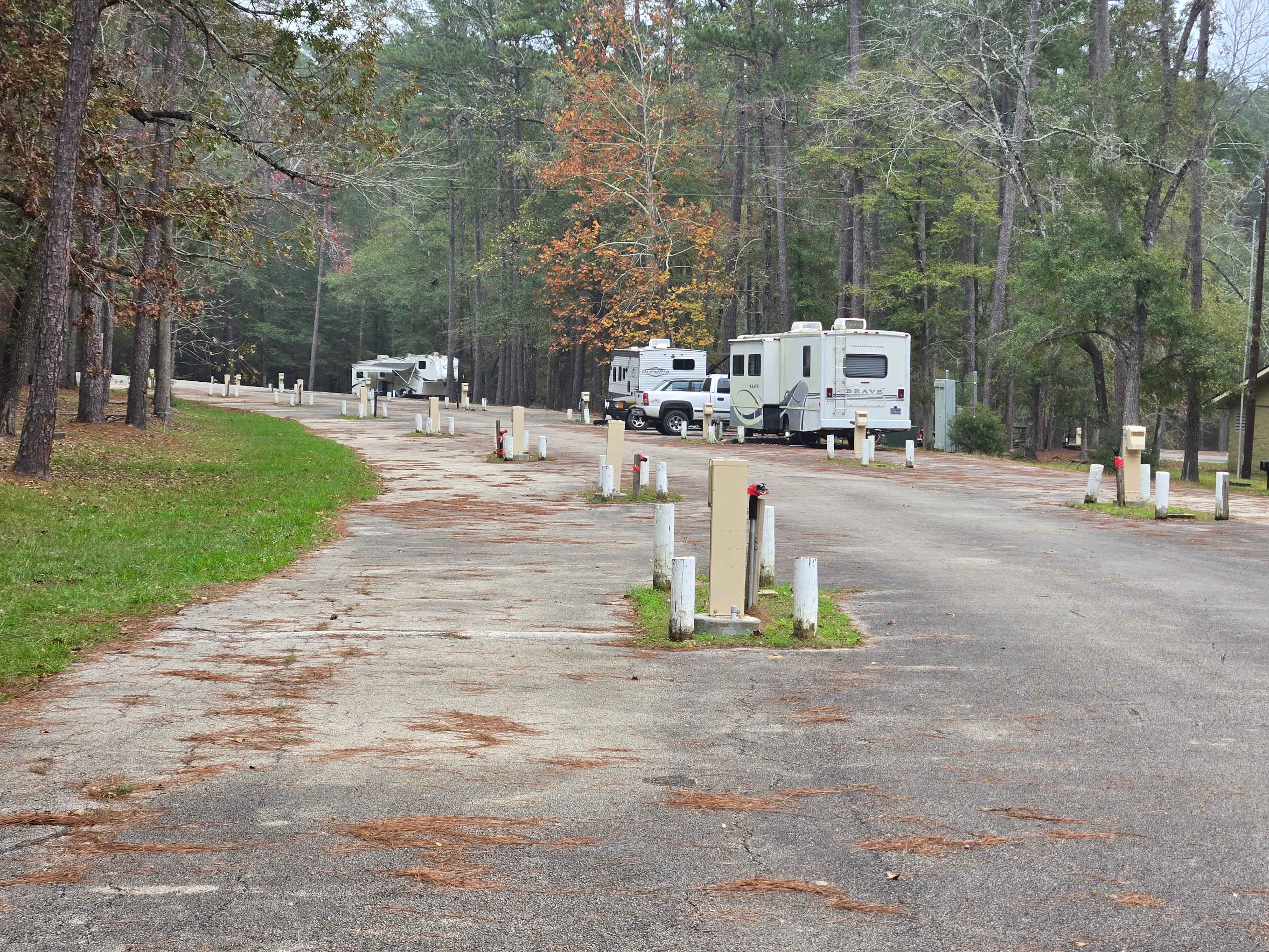 TomBigBee Lake Campground - Alabama-Coushatta Tribe