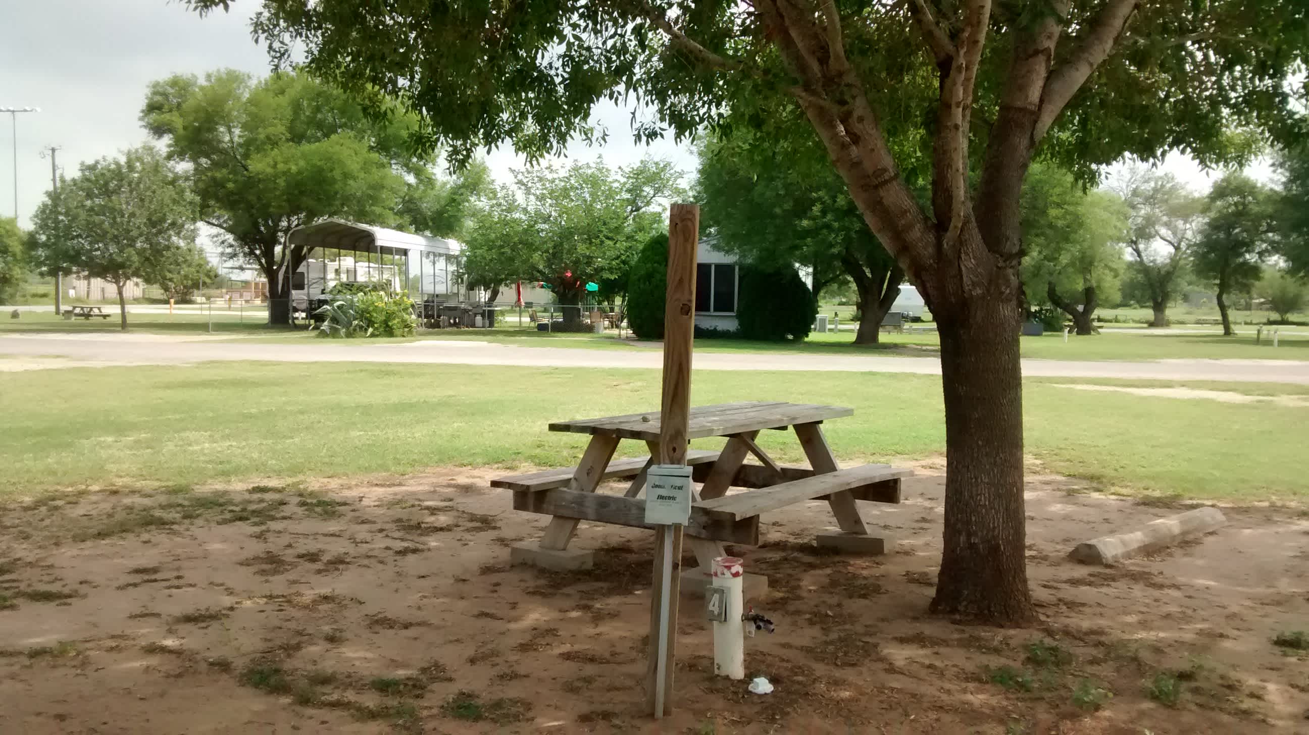 Brush Country Oasis RV Park