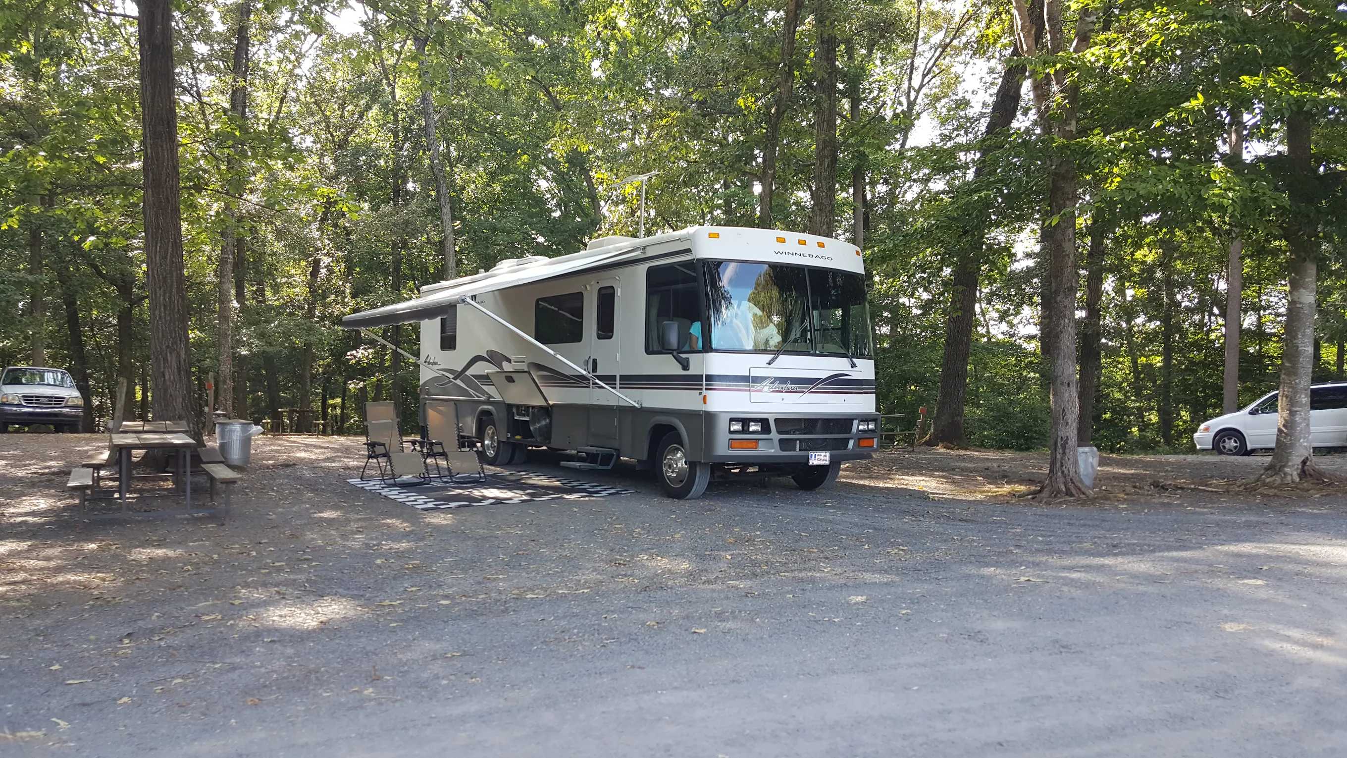 Holly Bluff Family Campground