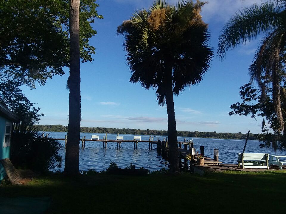 Lynchs Landing RV Park and Cottages