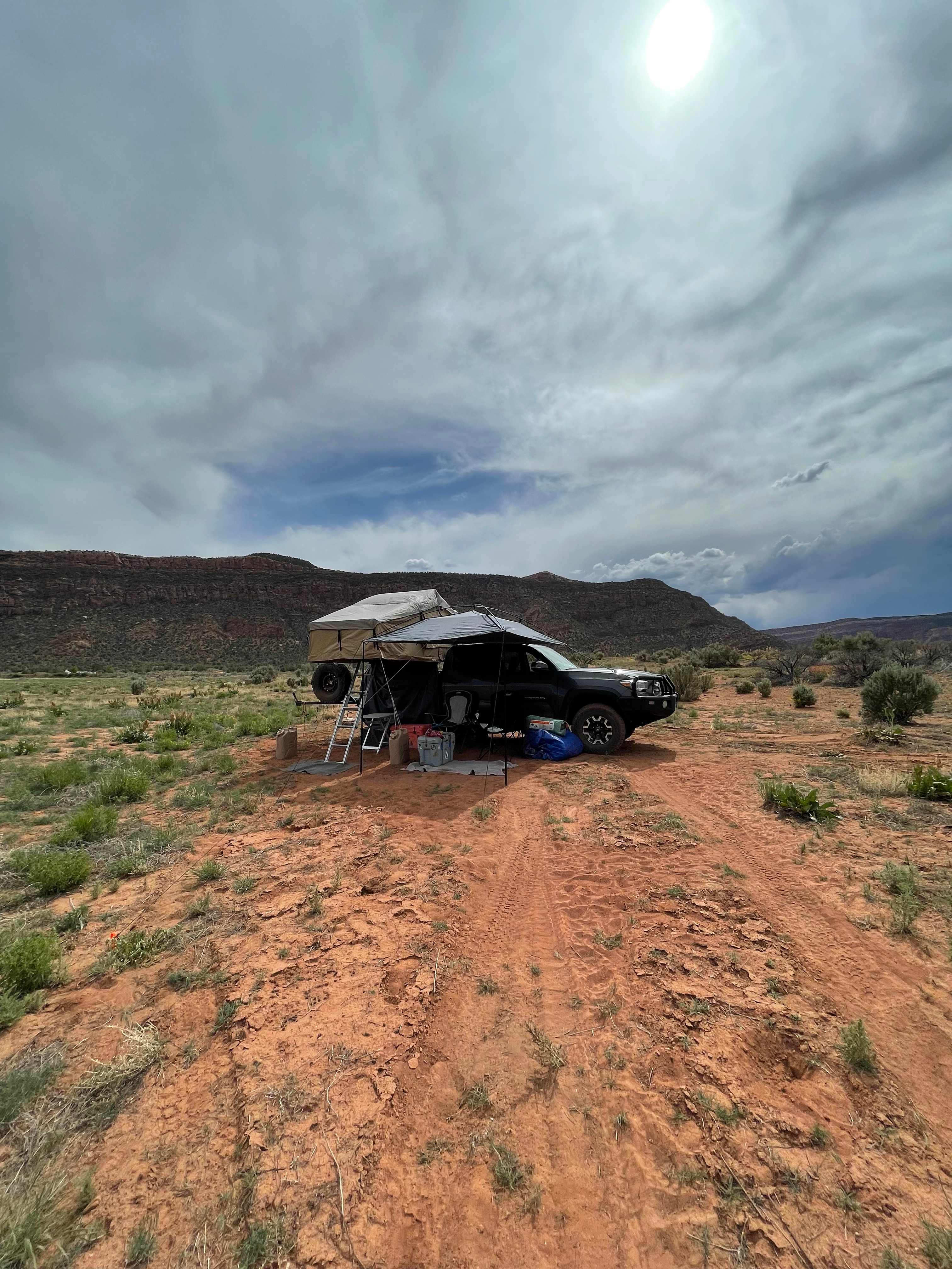 Earls HideAway