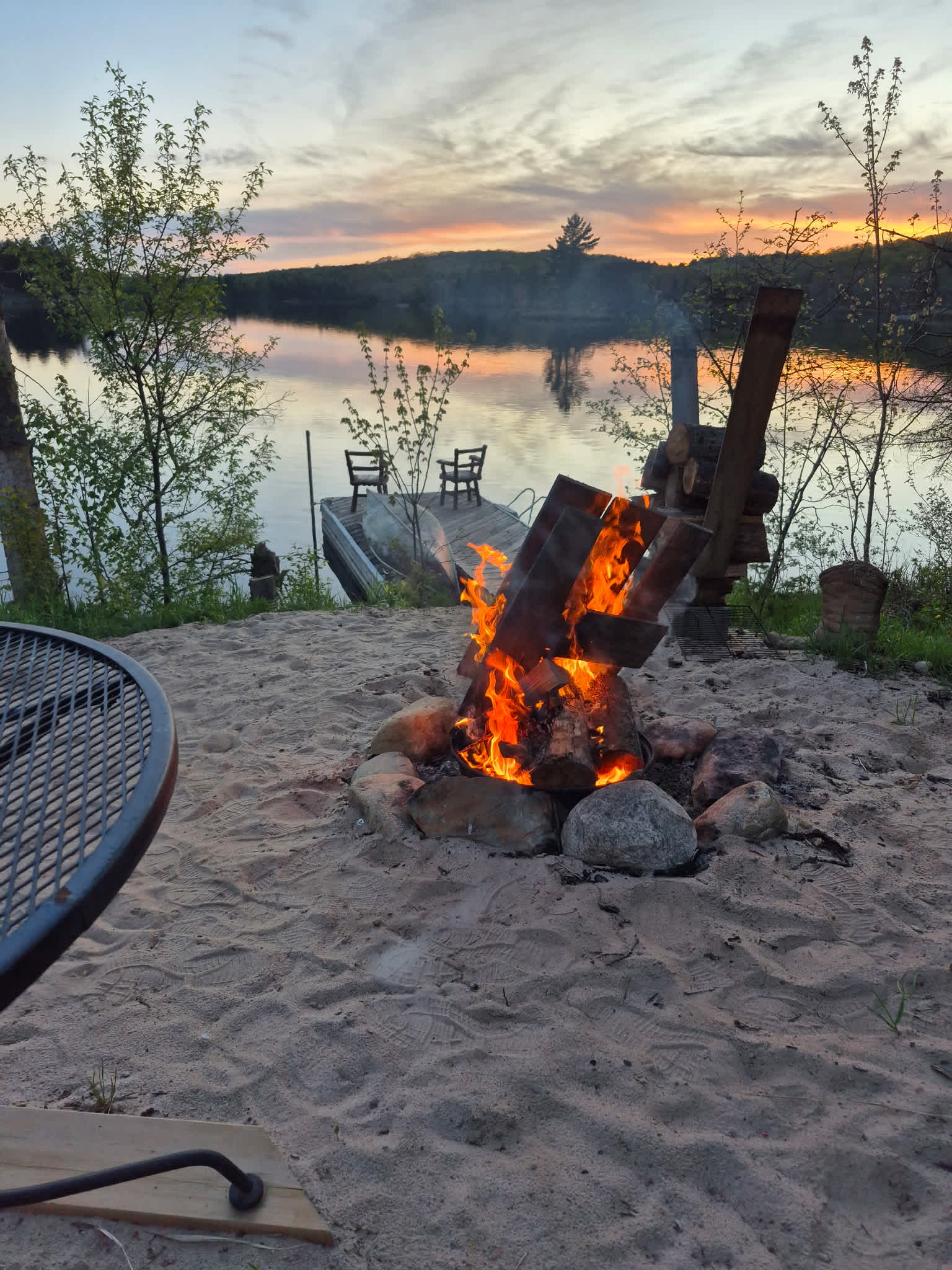 Cozy Camper At Pine Lake