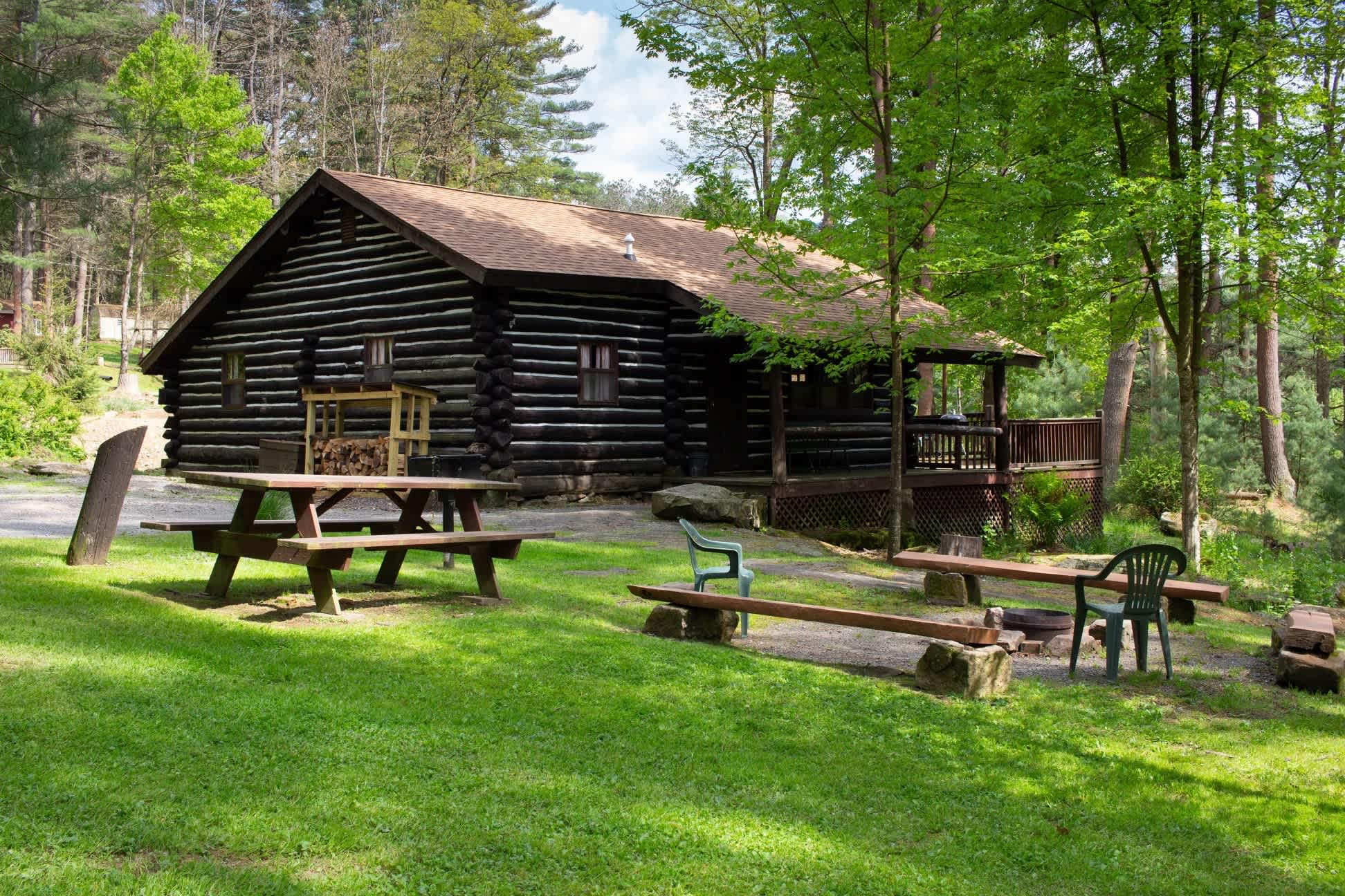 Fair Winds Cabin Resort