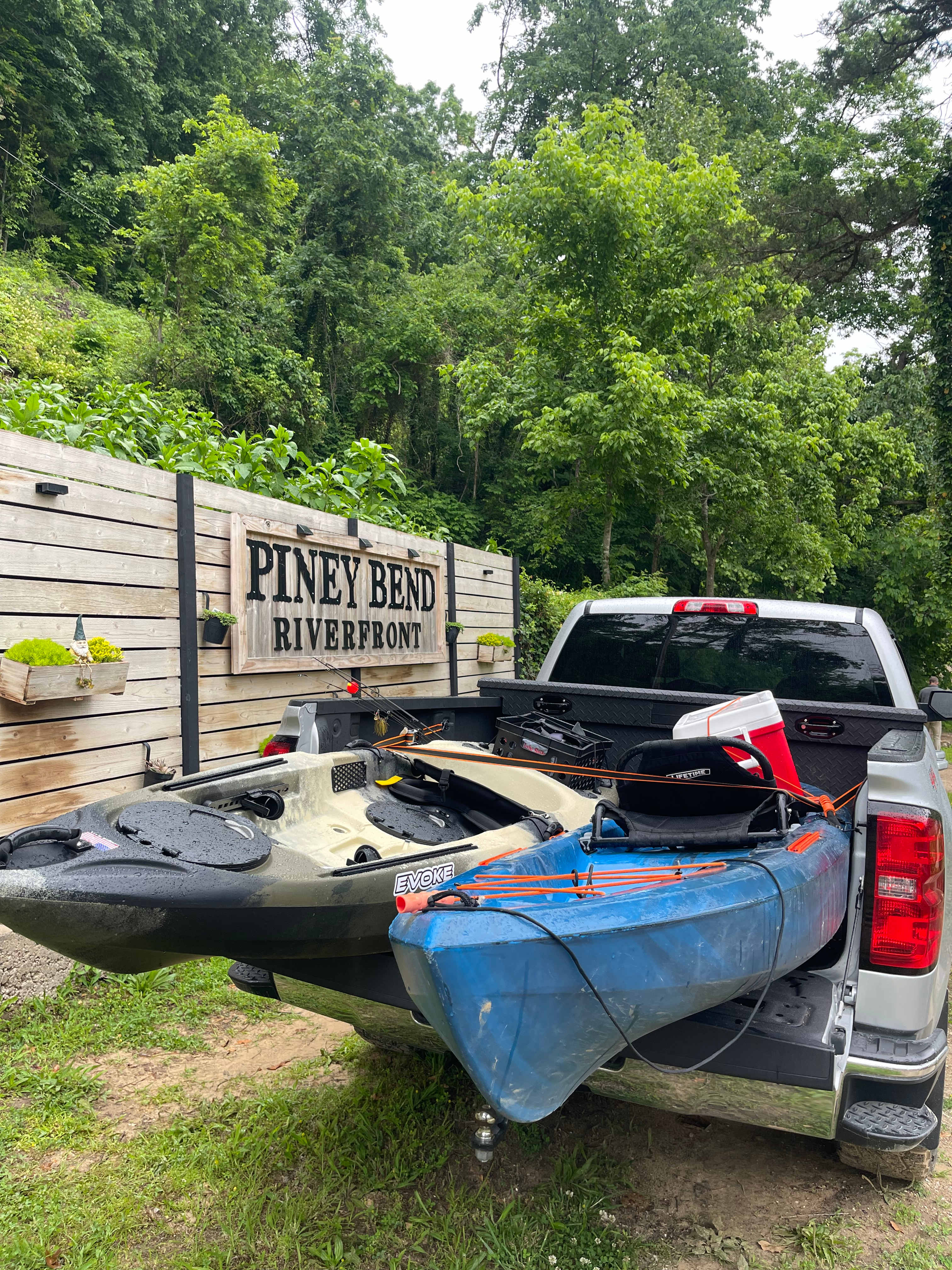 Ozarks Piney Bend Riverfront