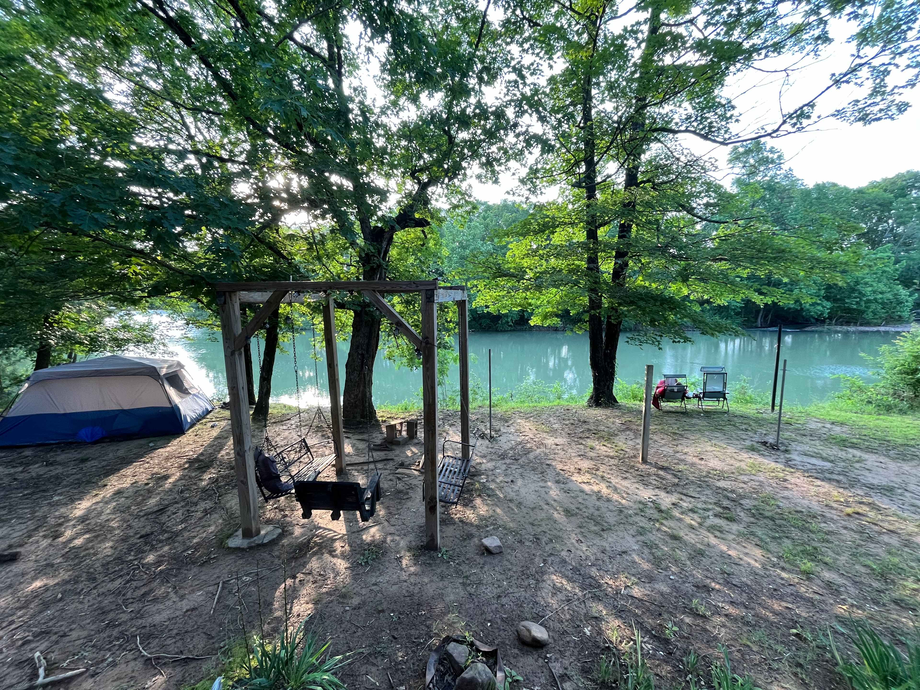Yearling Ridge Riverfront Camp