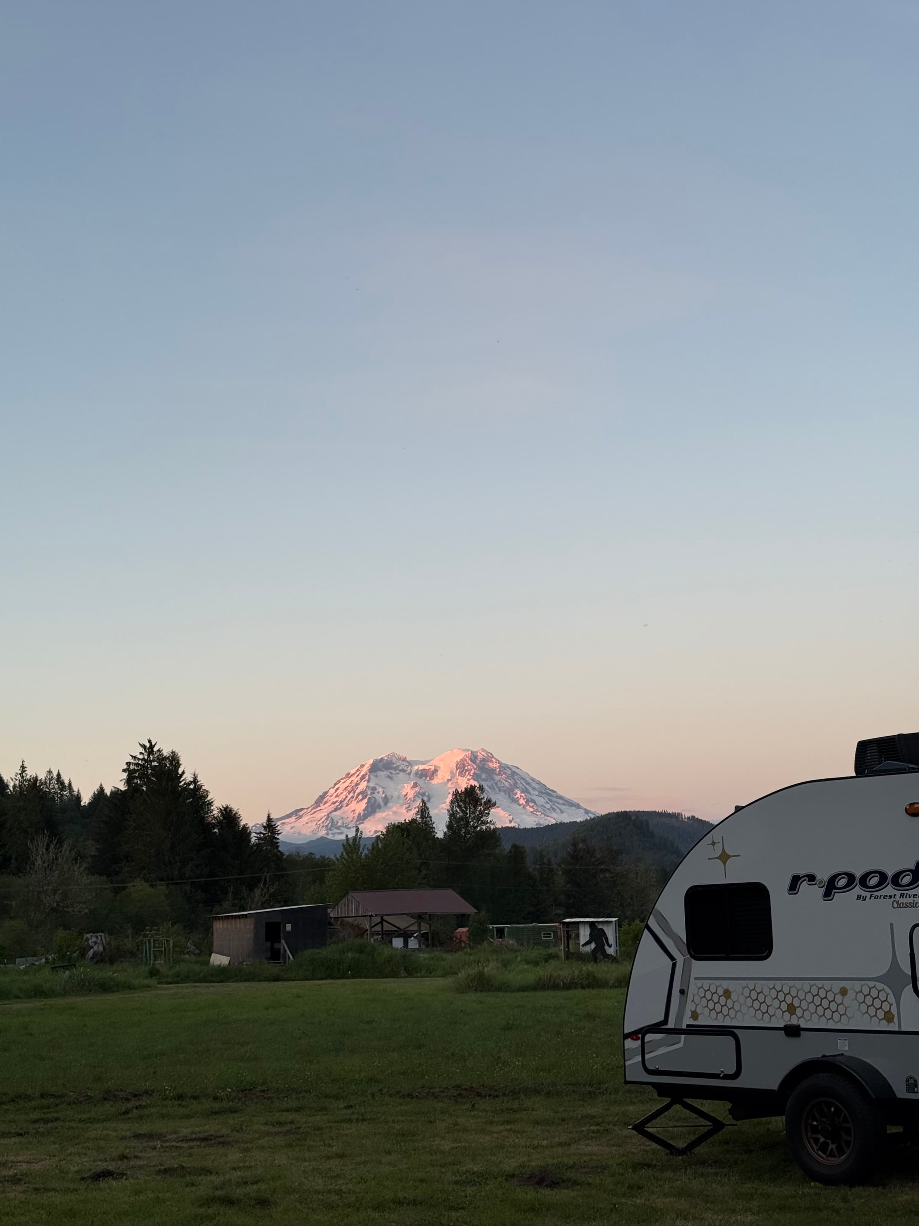 Misty Meadows Adventures Mt.Rainier
