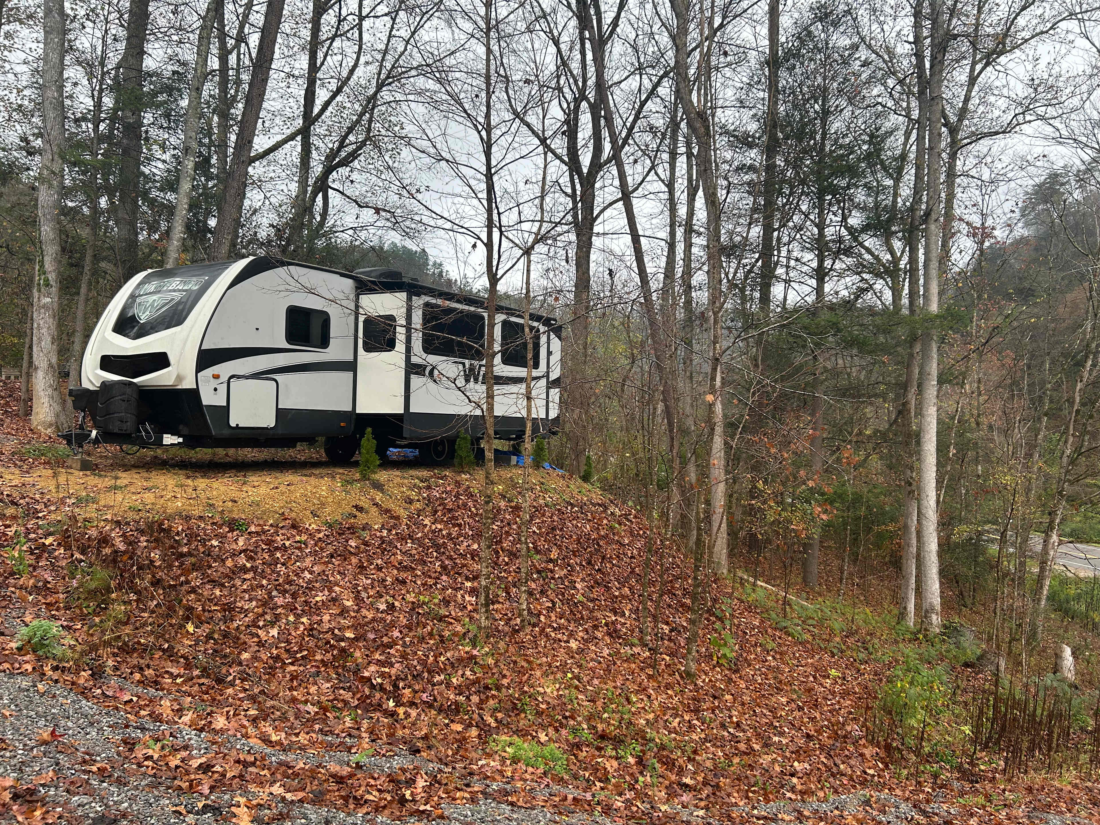 Foothills Lodge