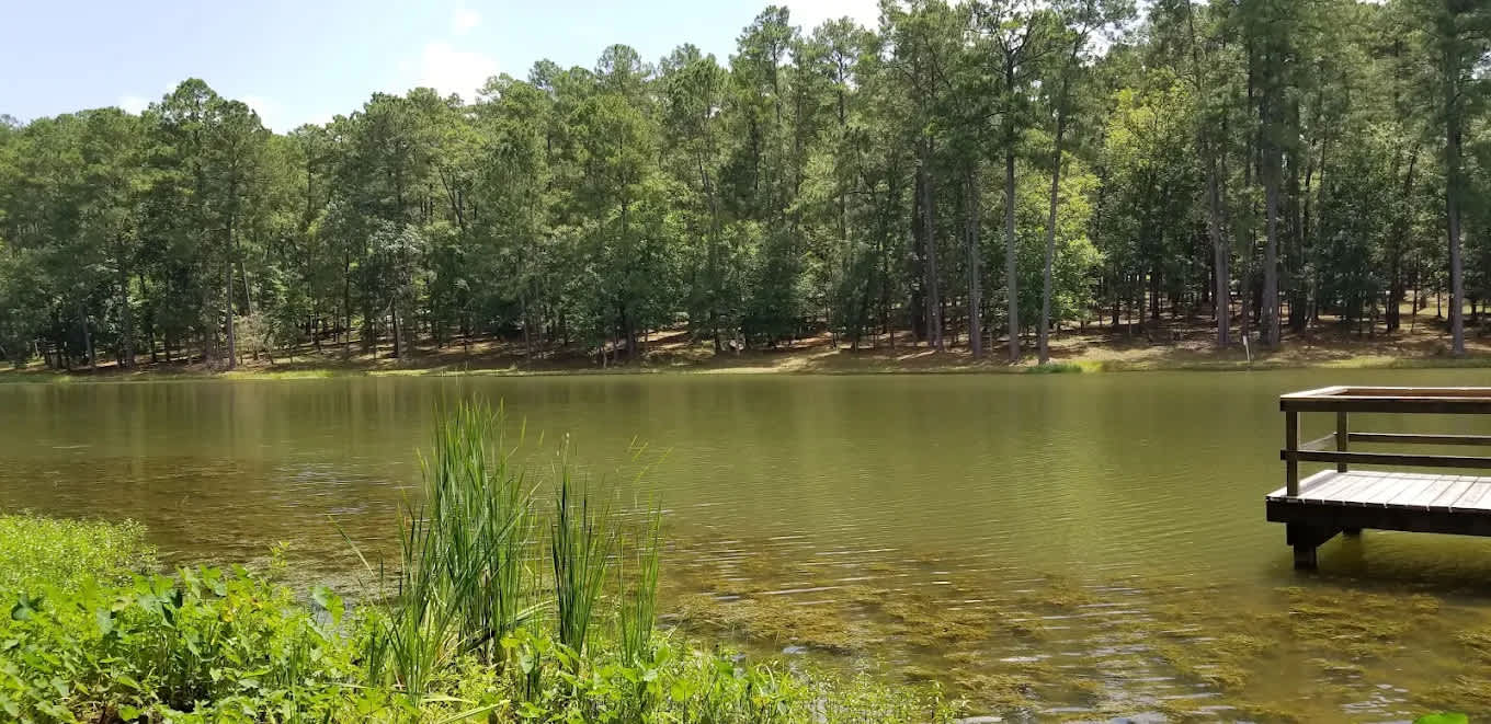 TomBigBee Lake Campground - Alabama-Coushatta Tribe