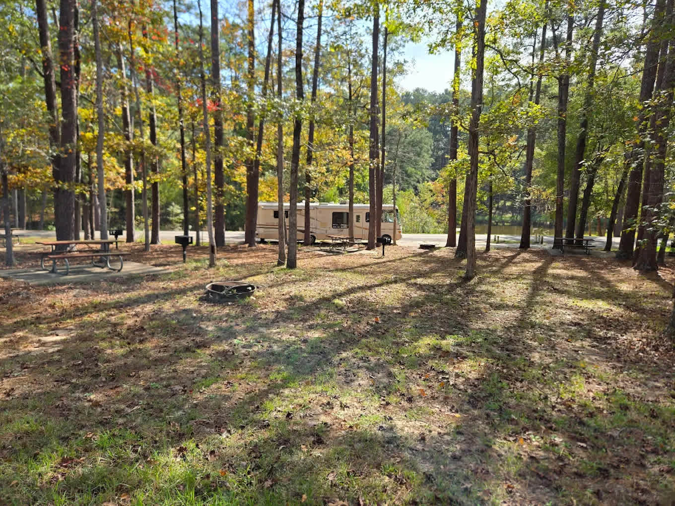 TomBigBee Lake Campground - Alabama-Coushatta Tribe