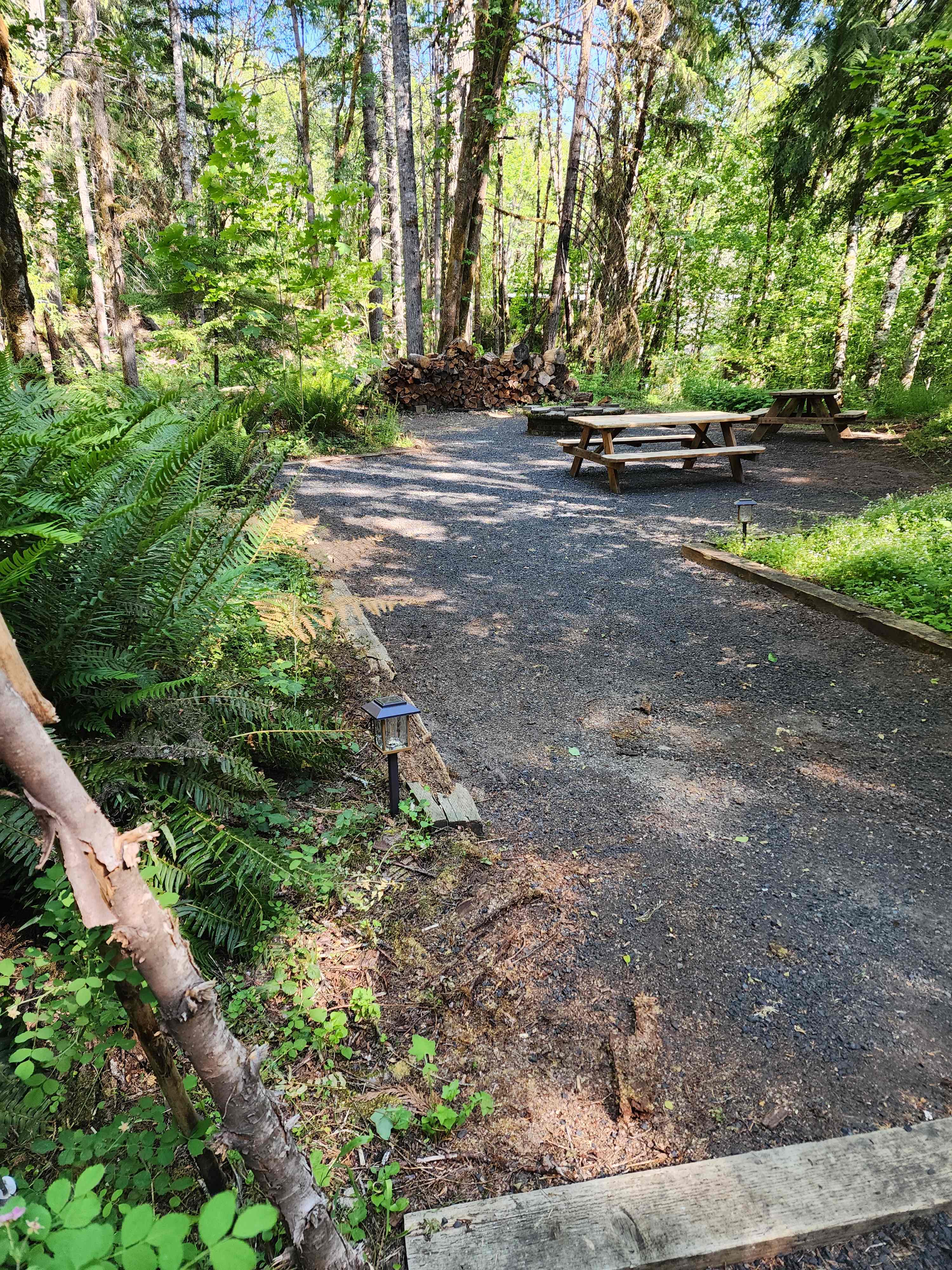 Lovely spot to enjoy a meal with
picnic tables and a firepit